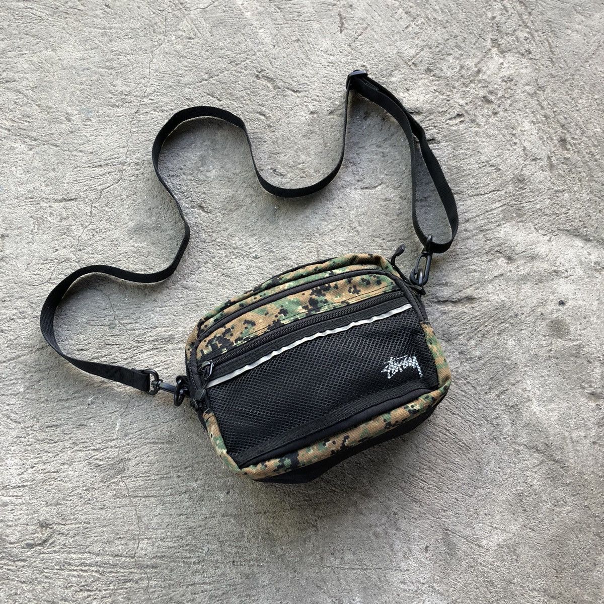Stussy Stussy Digi Camou Sling Bag Size ONE SIZE - 2 Thumbnail