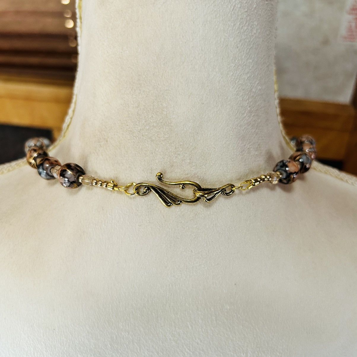Handmade Handcrafted brown tone faux fur art glass bead necklace Size ONE SIZE - 4 Thumbnail