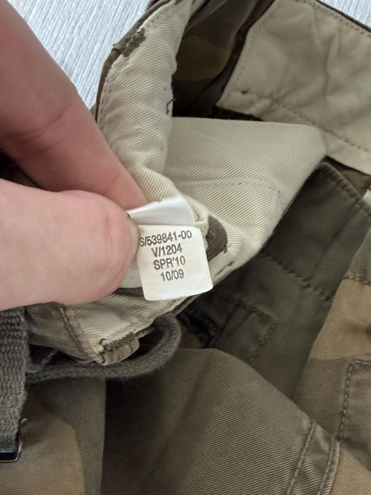 Other Vintage Camo Cargo Military Pants With Adjustable Straps Size US 33 - 9 Thumbnail