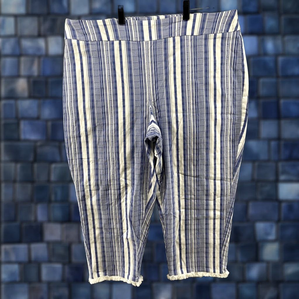 Vintage Est 1946 Women’s Rayon Blend Striped Wide Leg Ankle Boho Pants 22W Plus Size Size 40" / US 18 - 1 Thumbnail