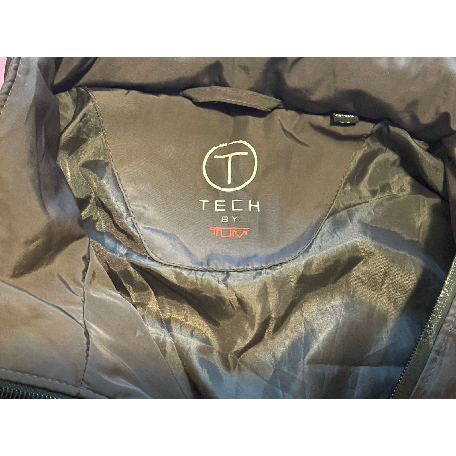 Tumi Tumi Tech Jacket Men XL Gray Full Zip Windbreaker All Seasons Logo Outdoor Mid-Length Regular Fit Size US XL / EU 56 / 4 - 2 Thumbnail