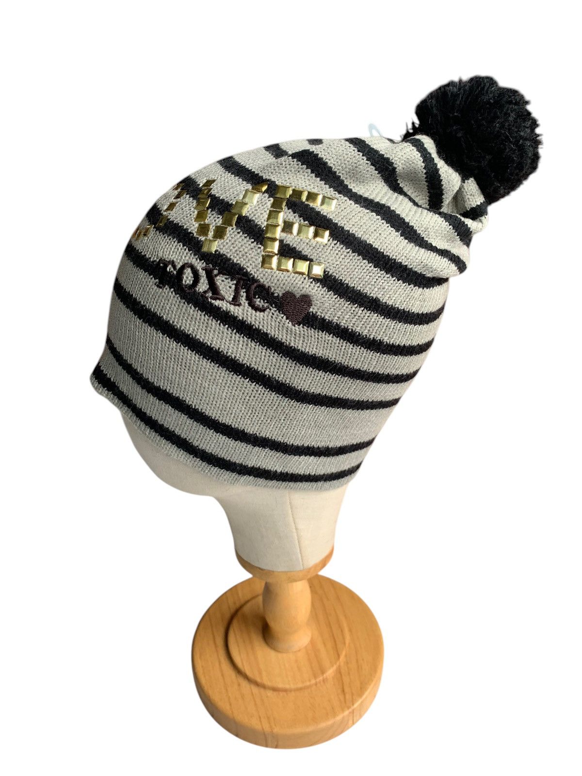 LOVE TOXIC STRIPE WINTER SESSIONS LONG BEANIE HATS