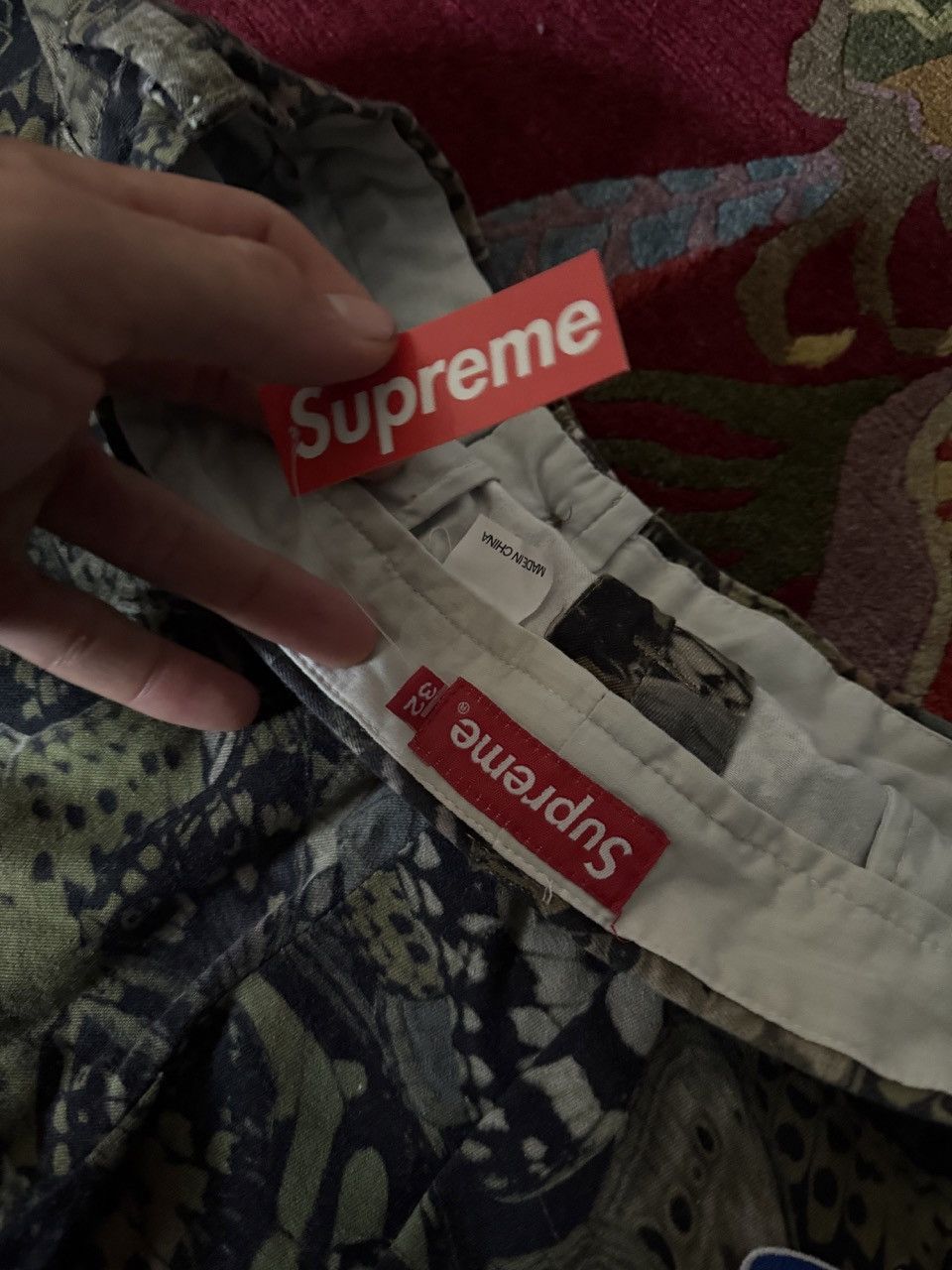 Supreme supreme chinos butterfly camo Size US 32 / EU 48 - 5 Thumbnail
