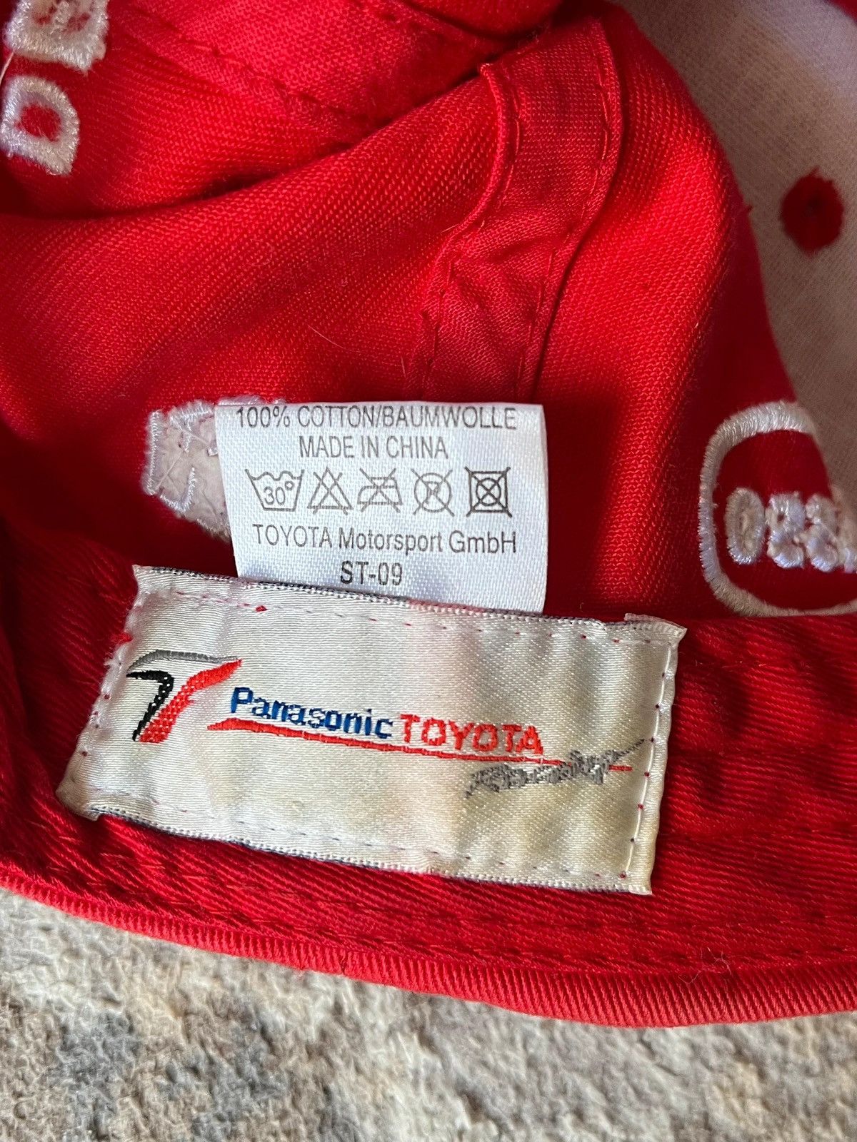 Vintage Toyota Racing F1 2009 Signed by Ralf Shumacher Ricardo Zonta Size ONE SIZE - 10 Thumbnail