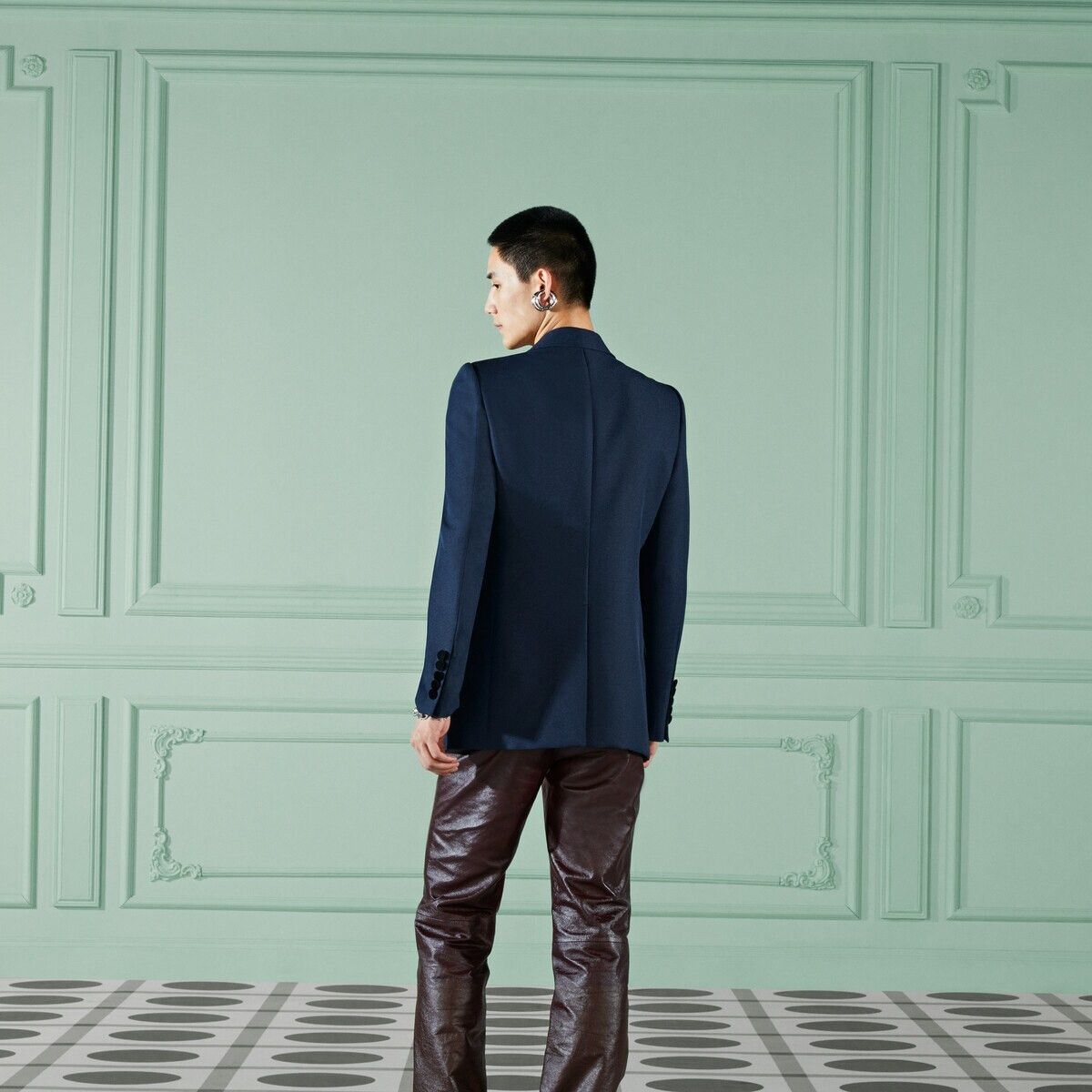Gucci o1s1wg110125 Formal Jacket With Velvet Detail in Dark Blue Size US S / EU 44-46 / 1 - 5 Thumbnail
