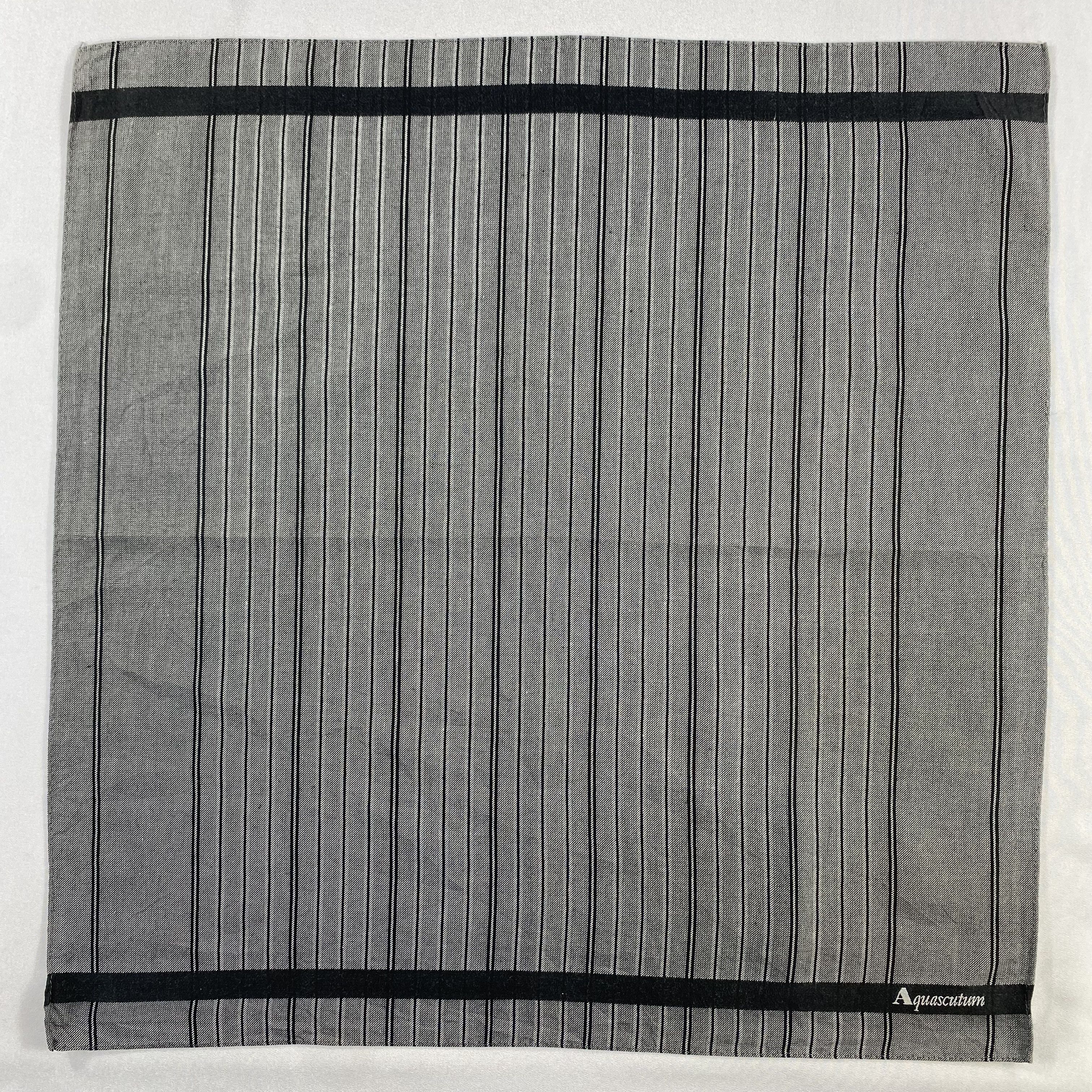 Aquascutum × Vintage Aquascutum Handkerchief / Neckerchief / Bandana-P1088 Size ONE SIZE - 1 Thumbnail
