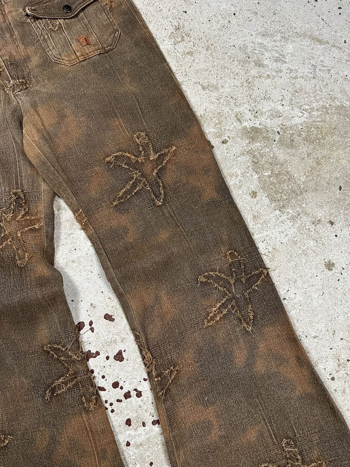 Japanese Brand × Le Grande Bleu (L.G.B.) × Tornado Mart Vintage Y2K Japanese Style Flare Embroidery Flowers Pants Size US 27 - 6 Thumbnail