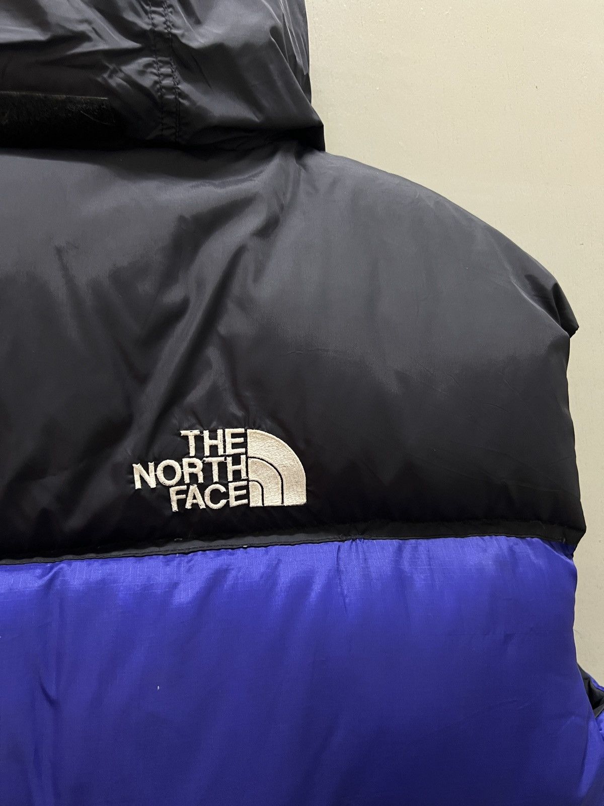 The North Face Vintage The North Face 700 Down Vest puffer blue black Size US M / EU 48-50 / 2 - 12 Thumbnail