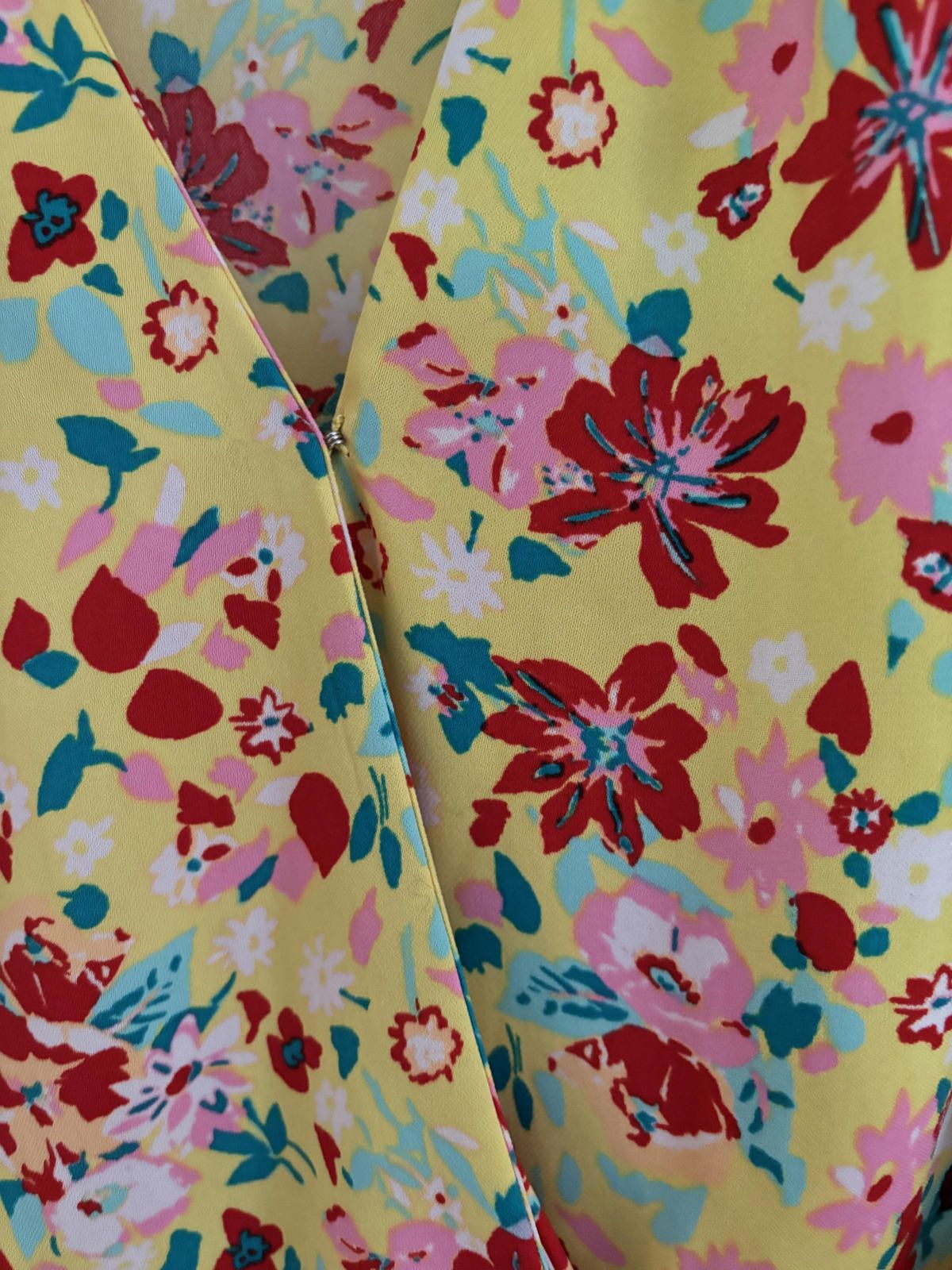 J.Crew NWOT J.Crew Floral Wrap Dress - Size 00 Size XXS / US 00 / IT 34 - 4 Thumbnail