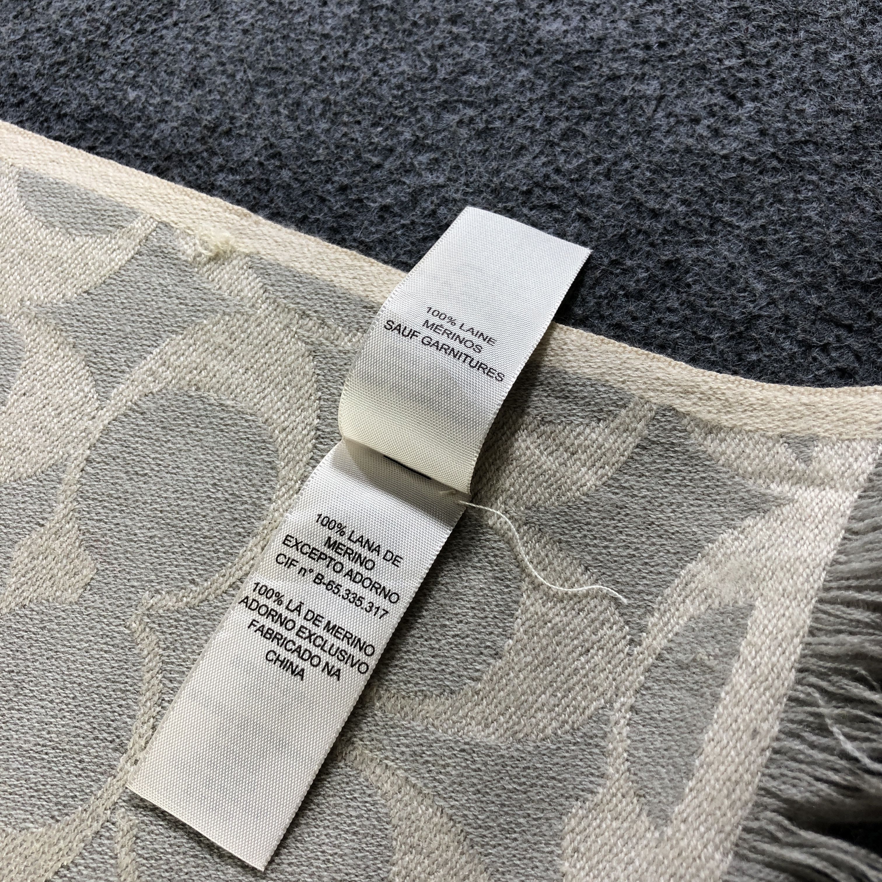 Coach Coach Monogram Merino Scarf Muffler Neckwear V2666 Size ONE SIZE - 6 Thumbnail