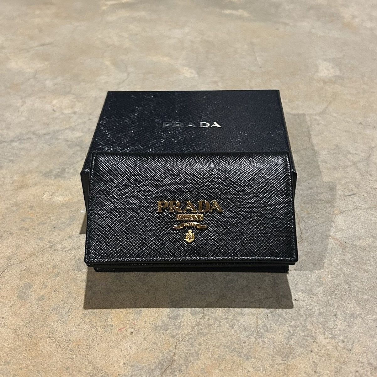 Designer × Prada Brand New Prada Saffiano Leather Card Holder Nero Black Size ONE SIZE - 1 Thumbnail