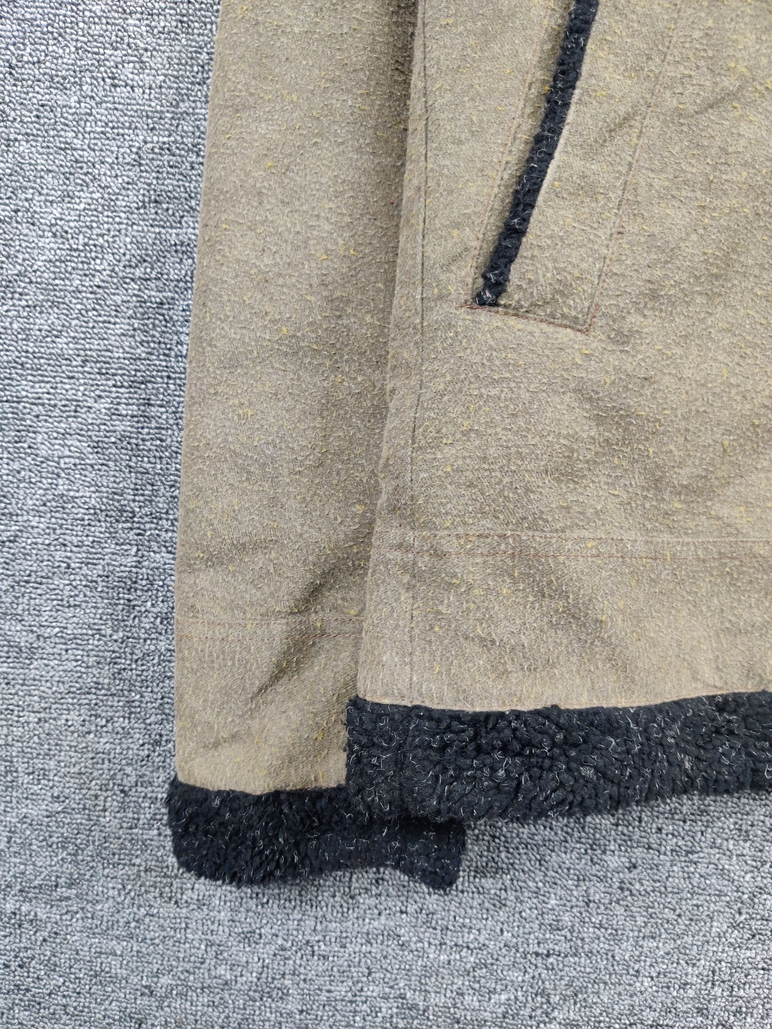 Levi's Vintage Clothing Vintage Levi's Shearling Denim B3 Style Jacket Size US L / EU 52-54 / 3 - 4 Thumbnail