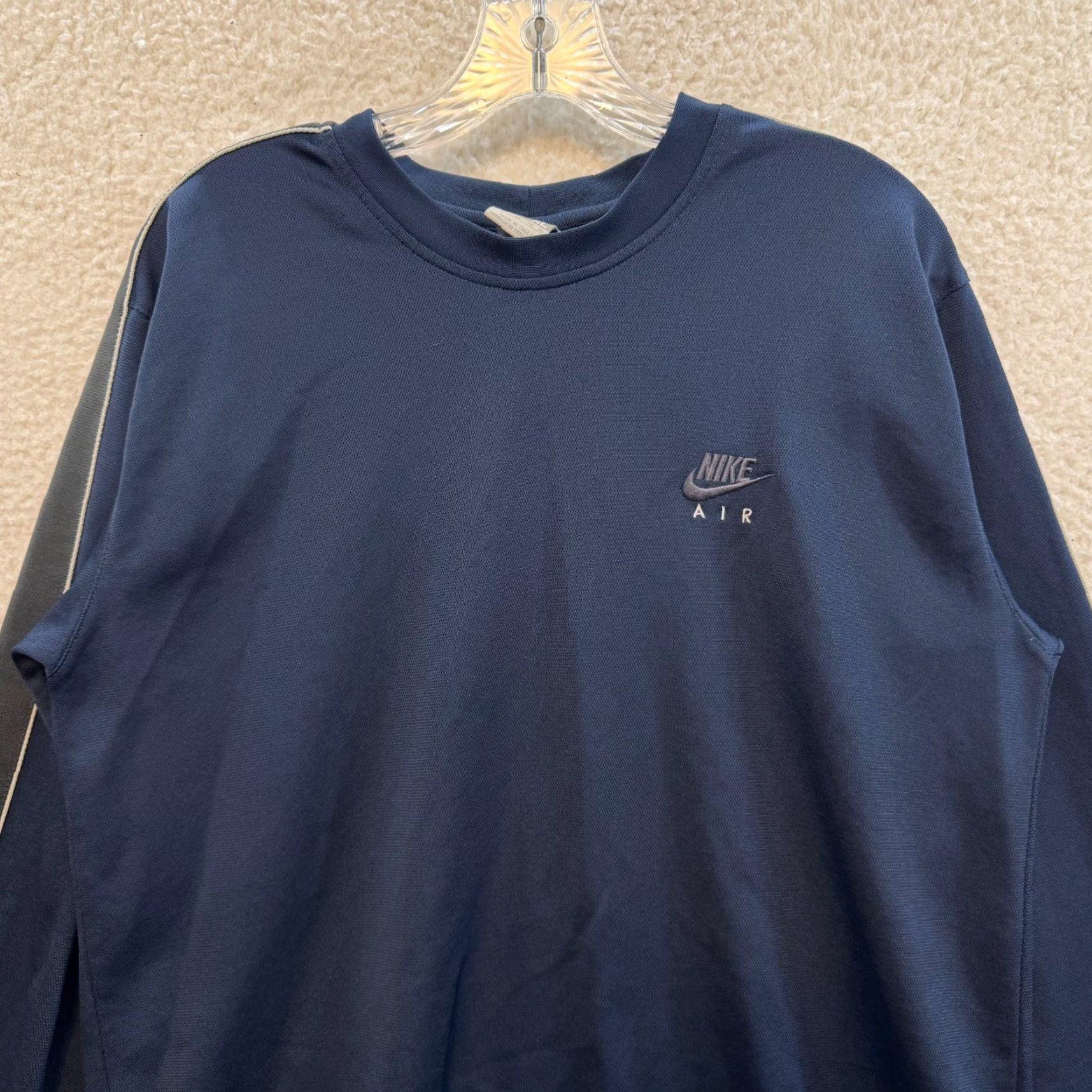 Nike VINTAGE Nike Air Long Sleeve Shirt XL Mens Navy Blue Striped Streetwear Y2K Size US XL / EU 56 / 4 - 3 Thumbnail