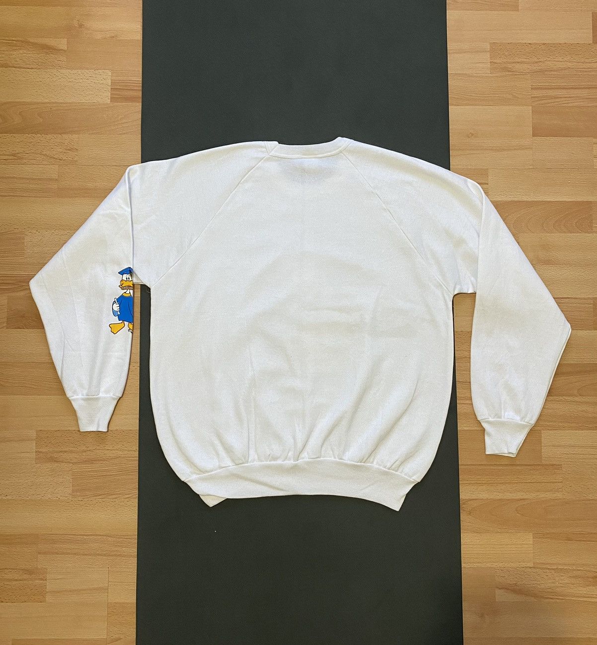 Vintage Duck university vintage sweatshirt 1987 size XL white Size US XL / EU 56 / 4 - 8 Thumbnail