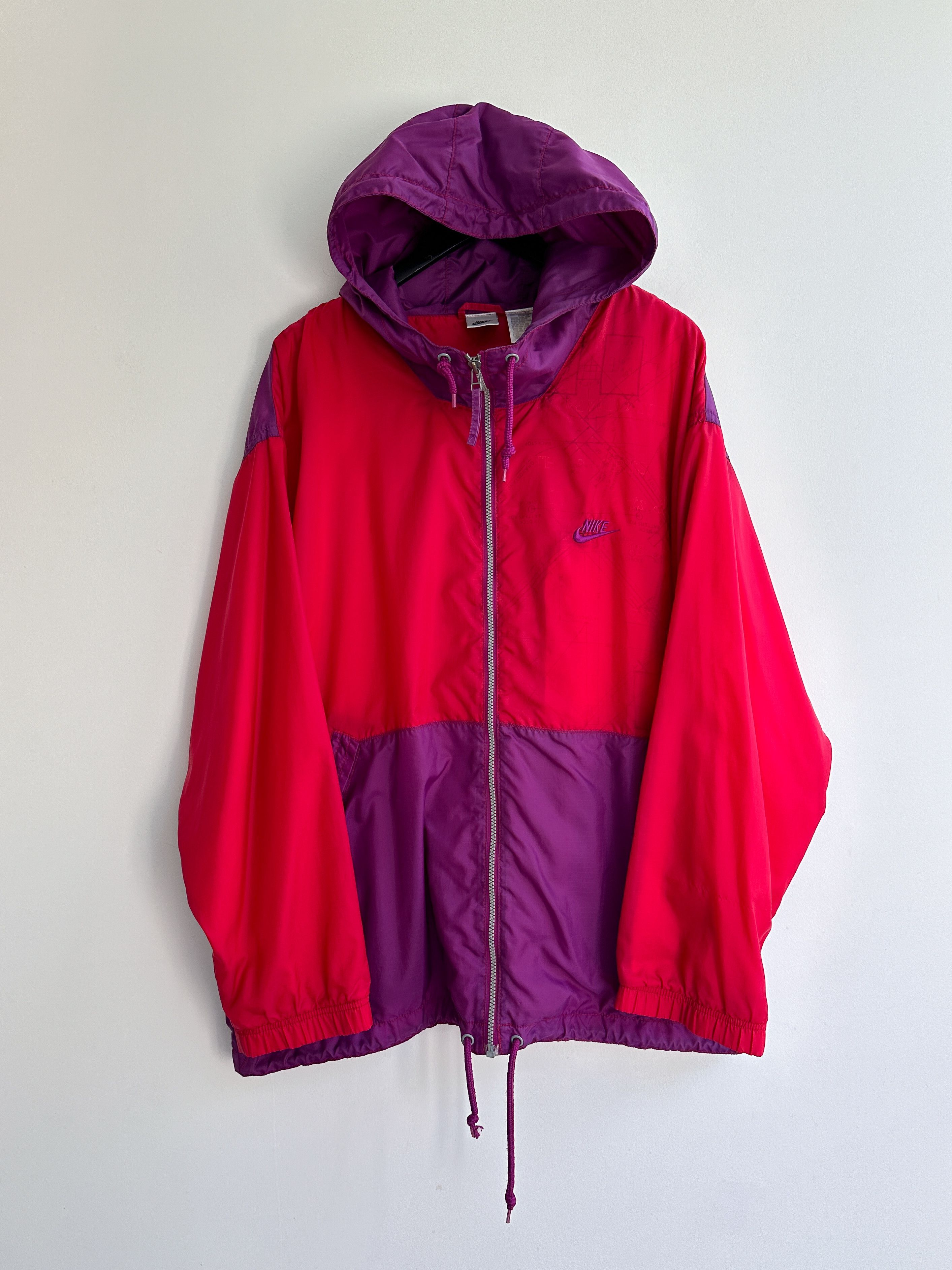 Nike Vintage Nike Track Light Nylon Jacket Size US XL / EU 56 / 4 - 1 Thumbnail
