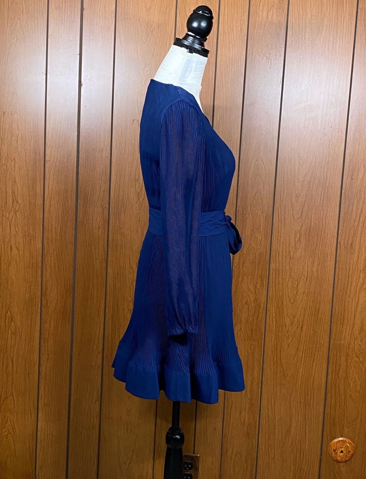 MILLY MILLY Liv Belted Pleated Dress size 4 Size S / US 4 / IT 40 - 10 Thumbnail