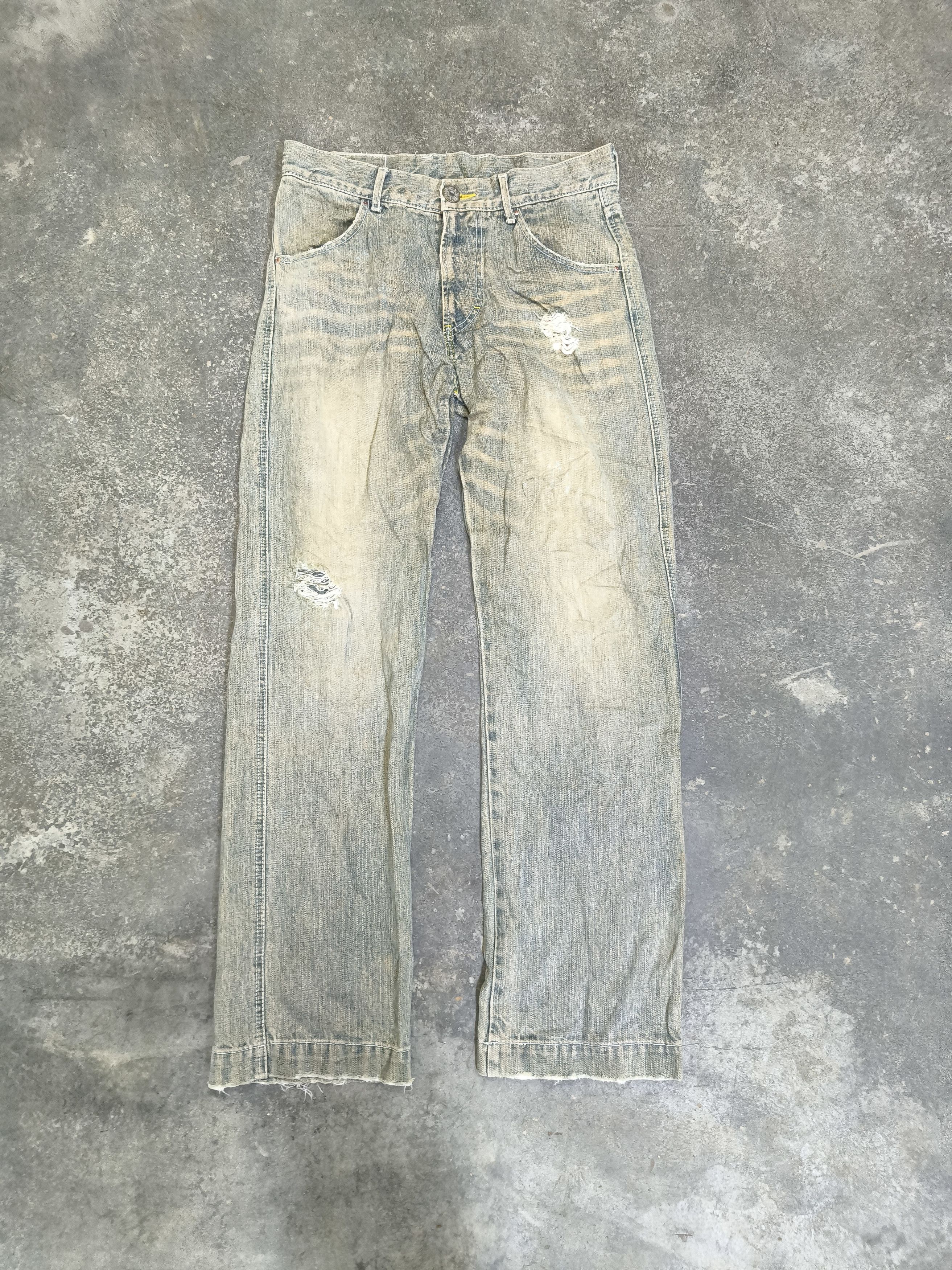 Beauty Beast 🔥 Co n Lu Jeans Distressed Hysteric glamour if 6 was 9 Size US 32 / EU 48 - 7 Thumbnail