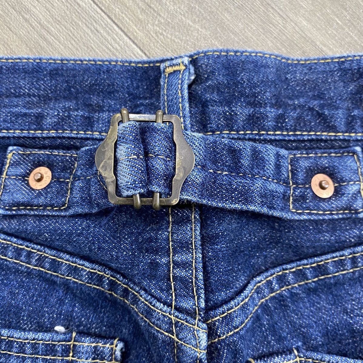Levi's 🇯🇵 1990s Levis 702xx Selvedge Buckle Back Faded Blue Jeans Size US 27 - 14 Thumbnail