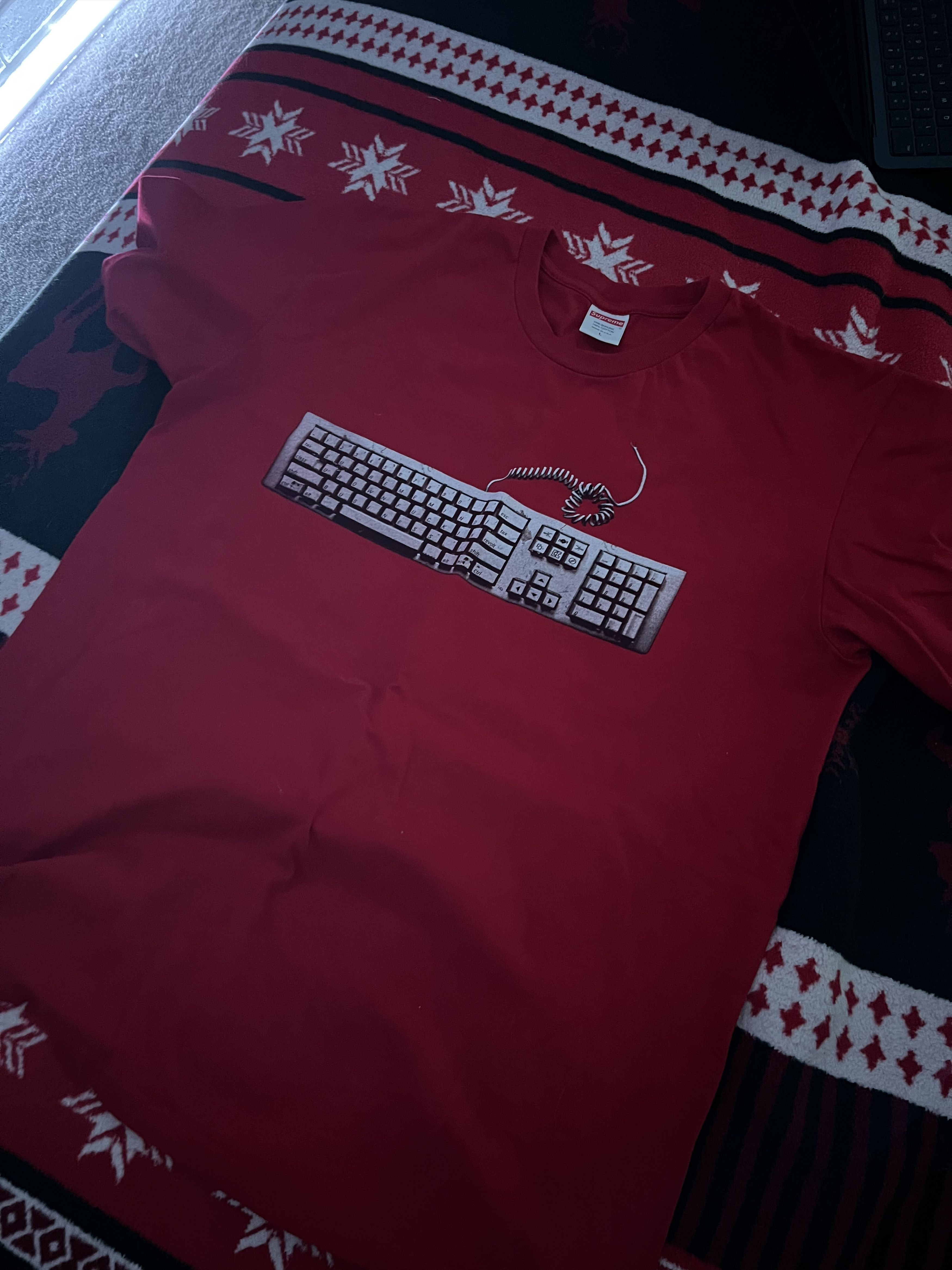 Supreme Supreme Keyboard Tee Size US L / EU 52-54 / 3 - 1 Thumbnail