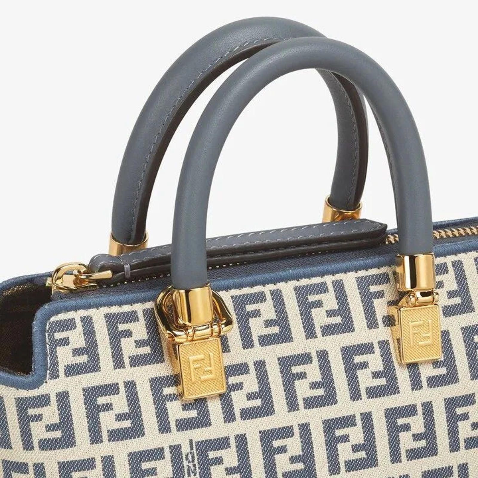 Fendi Fendi By The Way Mini Crossbody Size ONE SIZE - 5 Thumbnail