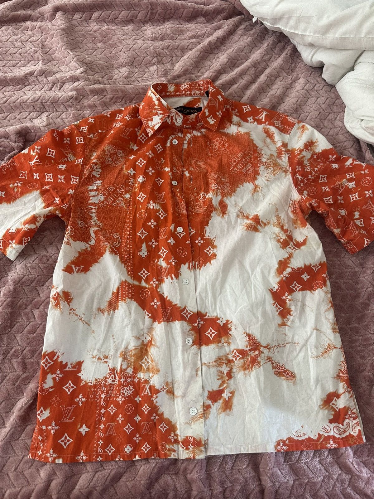 Louis Vuitton Authentic Louis Vuitton Monogram Bandana Button‑Down Shirt Size US S / EU 44-46 / 1 - 1 Thumbnail
