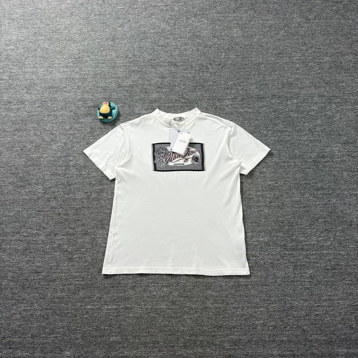 Dior Dior White Stamp Embroidery Short Sleeve Size US S / EU 44-46 / 1 - 1 Thumbnail