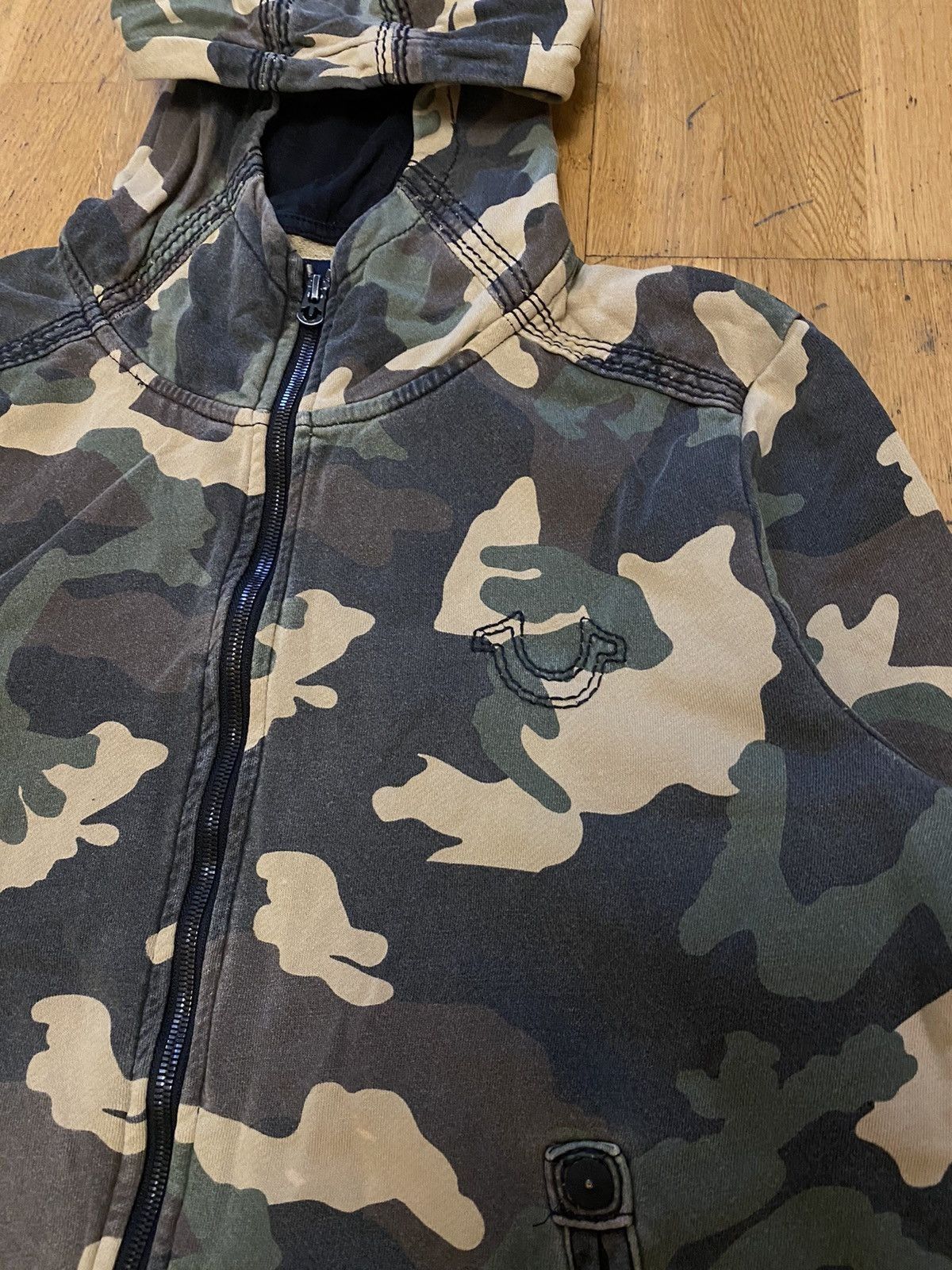 Other True Religion camo hoodie - Size M Size US M / EU 48-50 / 2 - 7 Thumbnail