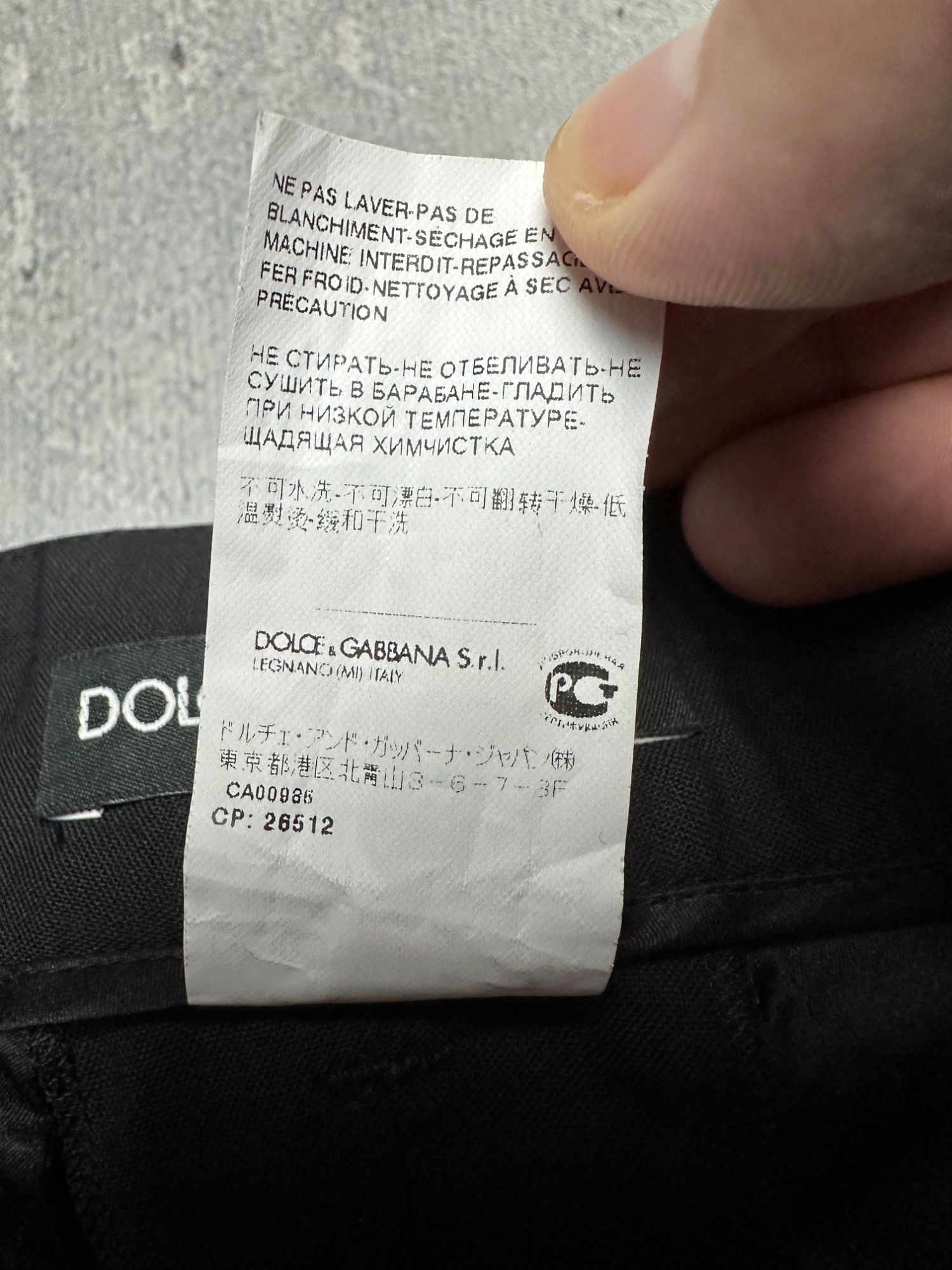 Dolce & Gabbana Black Pleated Trousers Size 42 Zip Ankle 90s