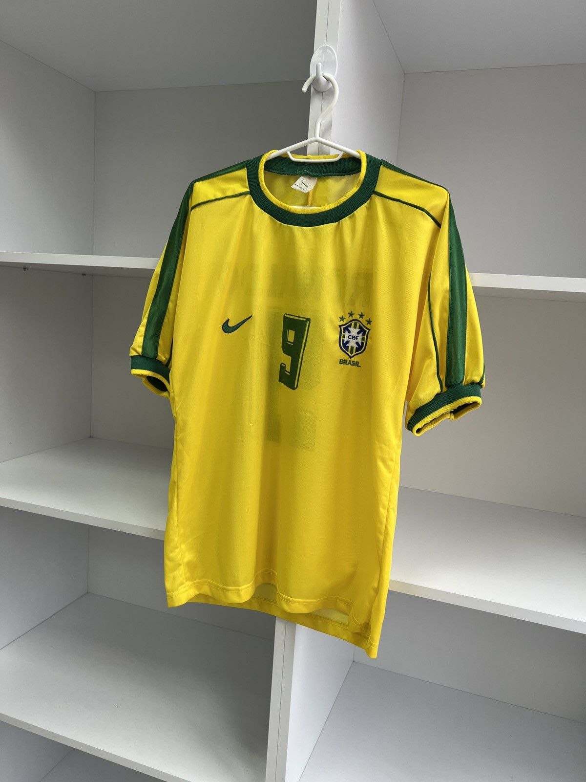 Penalty × Vintage Vintage Brazil Ronaldo football jersey Size US M / EU 48-50 / 2 - 5 Thumbnail