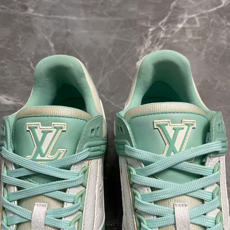 Louis Vuitton Louis Vuitton Trainer Green Low-top Sneakers -2508 Size US 9.5 / EU 42-43 - 6 Thumbnail
