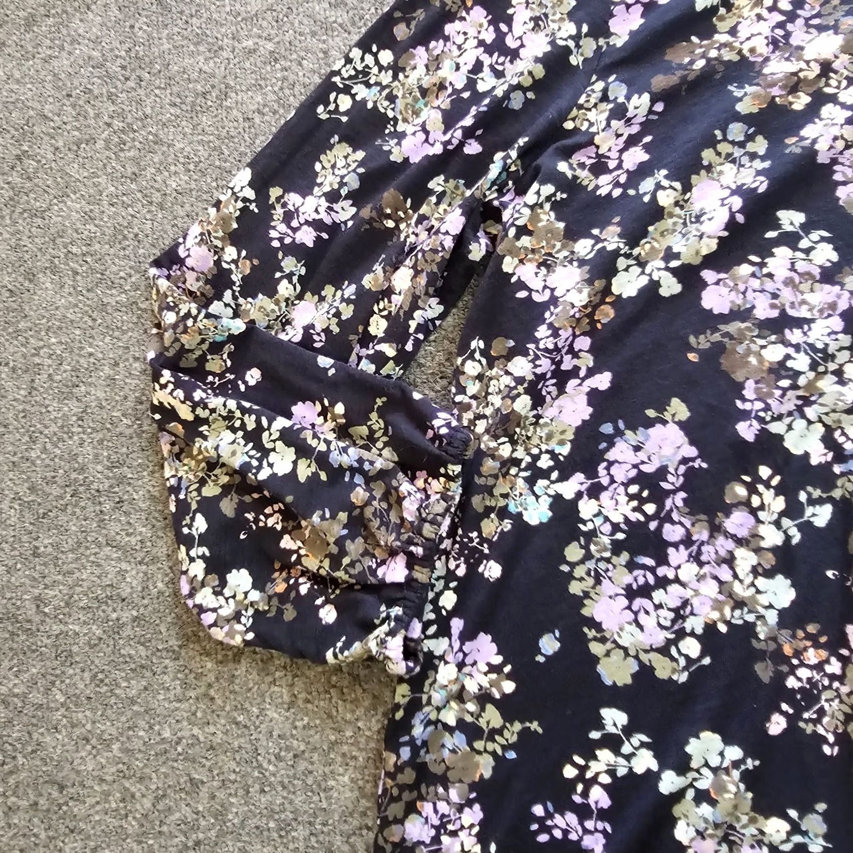 J. Jill J Jill Top Shirt Womens XL Black Purple Floral Long Sleeve Button Career Casual Shirt XL Black Purple Floral Long Sleeve Button Career Casual Womens Size XL / US 12-14 / IT 48-50 - 4 Thumbnail