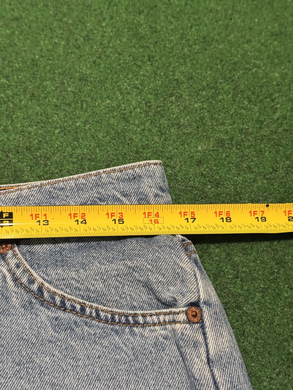 Levi's Vintage Clothing Levi's High Rise Women's 14 Jorts Vintage 920 7” Jean Shorts Size 36" / US 14 / IT 50 - 6 Thumbnail