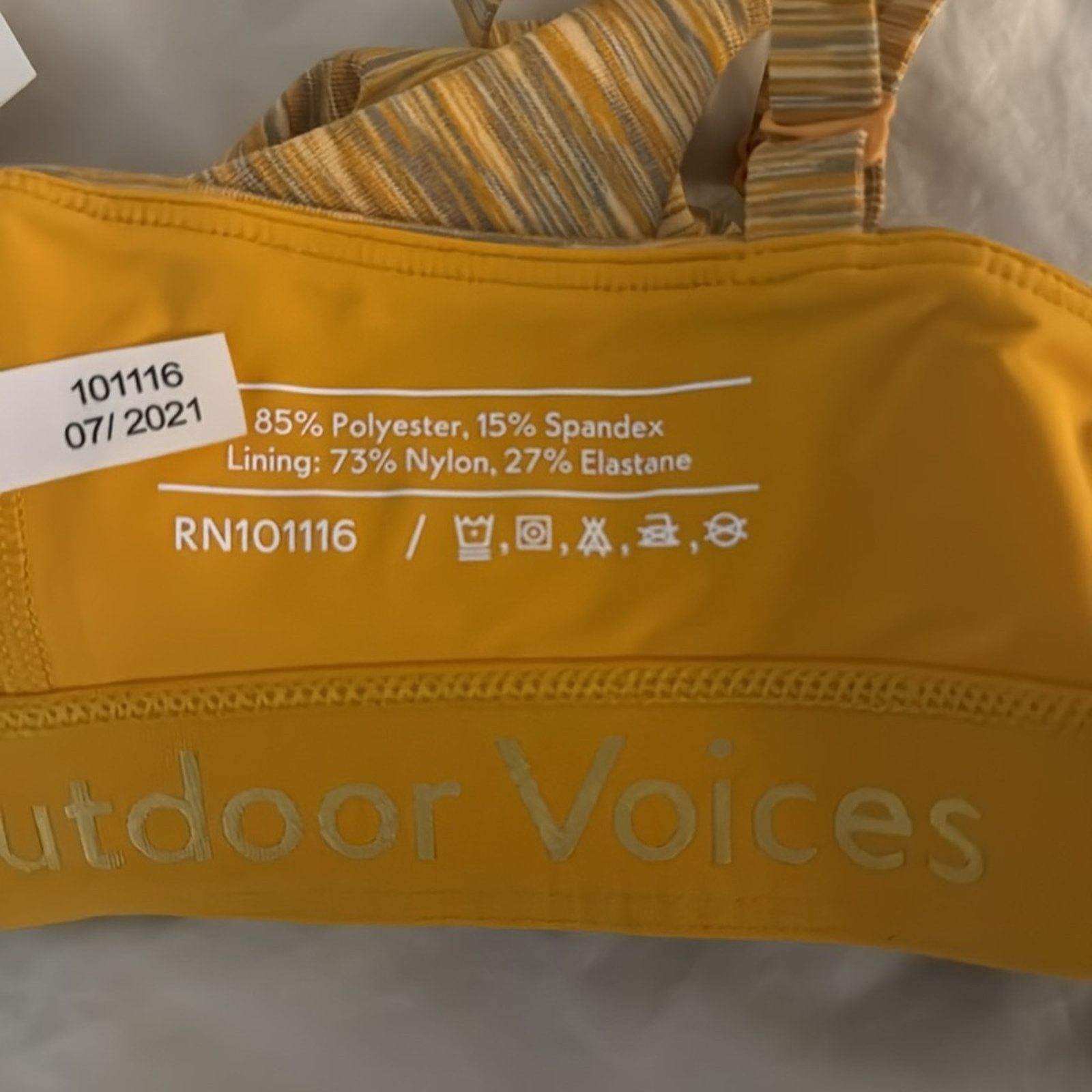 Outdoor Voices Outdoor Voices FreeForm Bralette - Sunset Size XS Size ONE SIZE - 7 Thumbnail