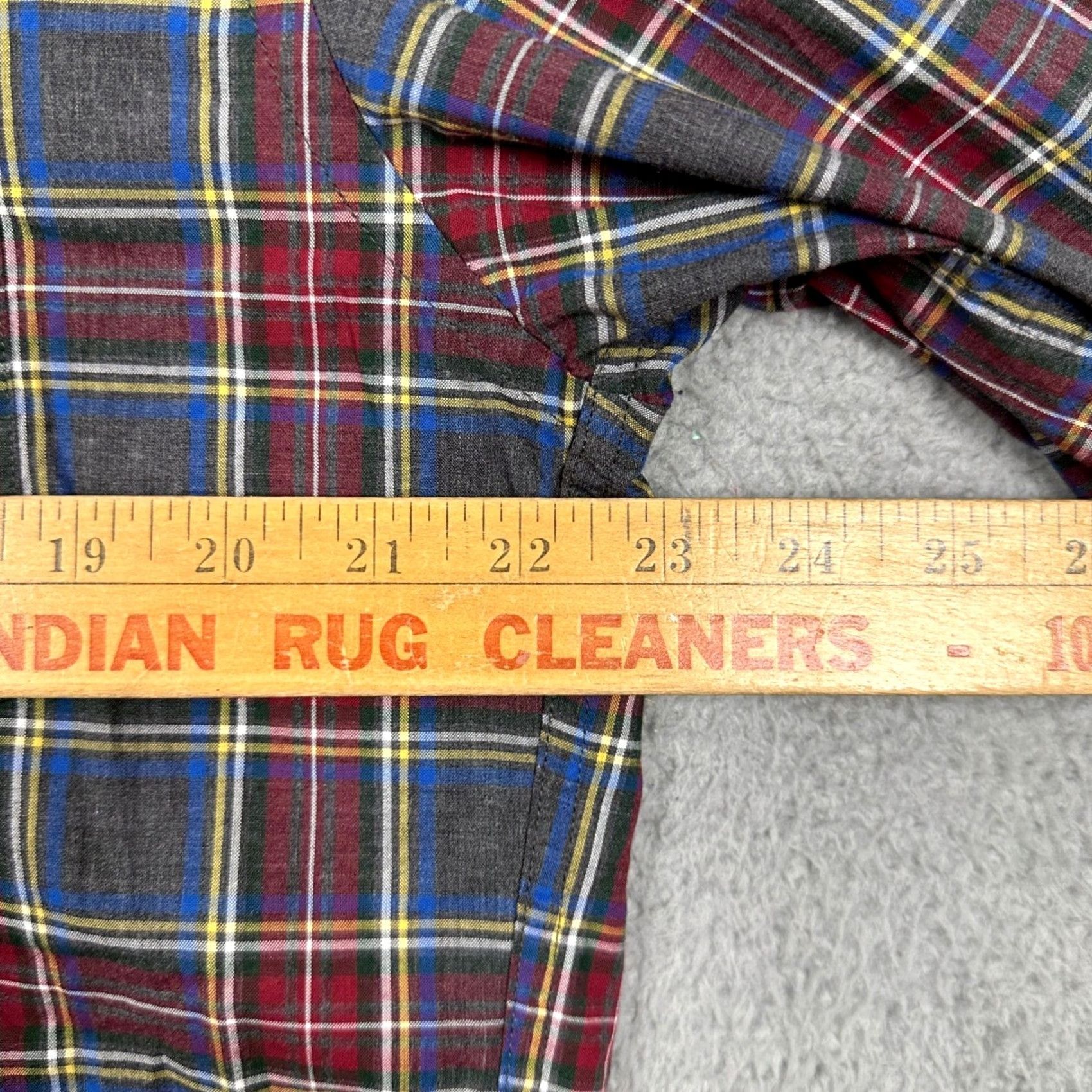 J.Crew J.Crew Button-Down Shirt Plaid Heathered Cotton Long Sleeve Mens Large Gray Red Navy Fall Spring Casual Pocket EUC Size US L / EU 52-54 / 3 - 6 Thumbnail
