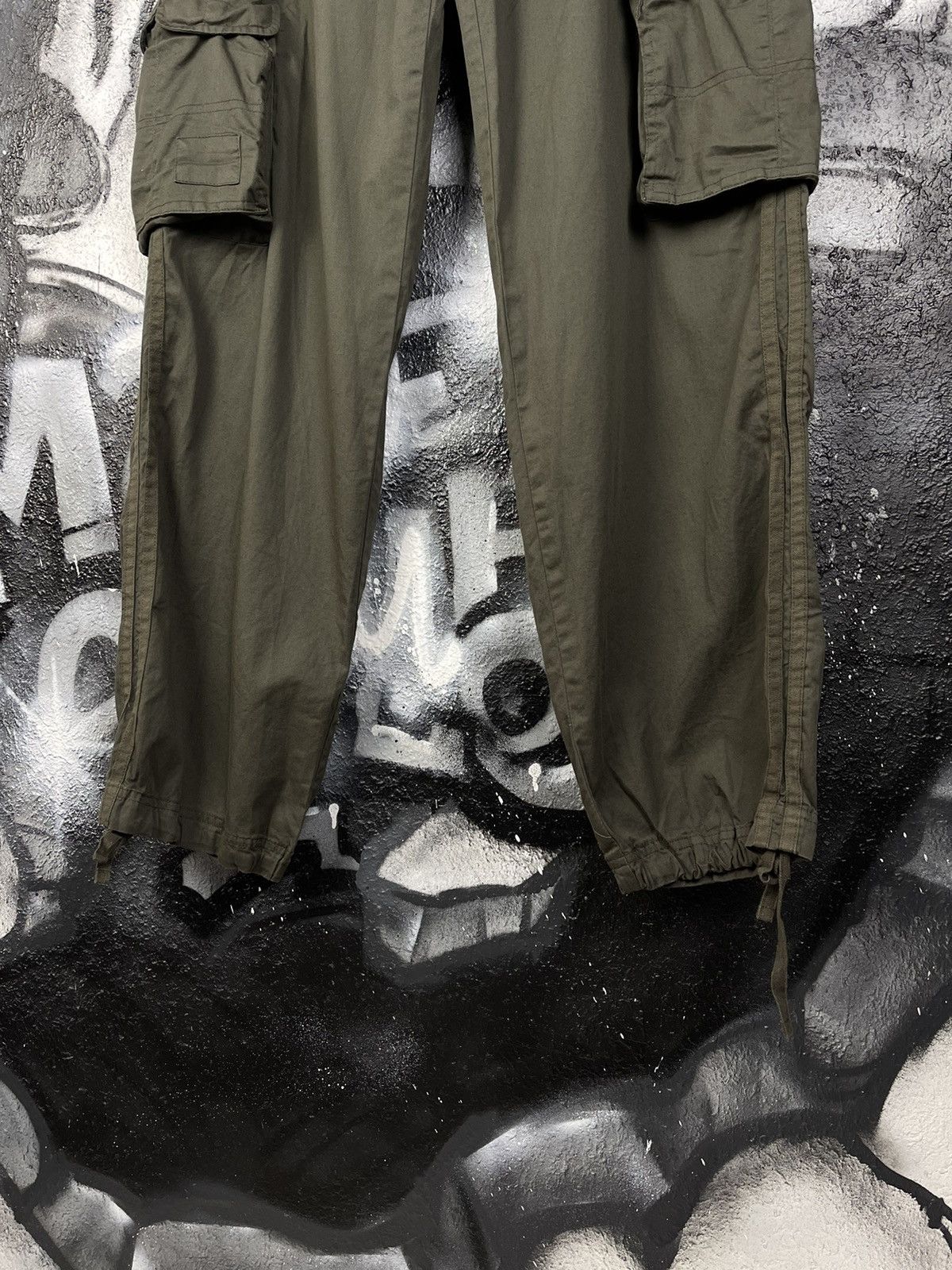No Fear × Vintage Y2K No Fear Skull Embroidered Logo Cargo Pants Men’s Size L Size US 33 - 4 Thumbnail