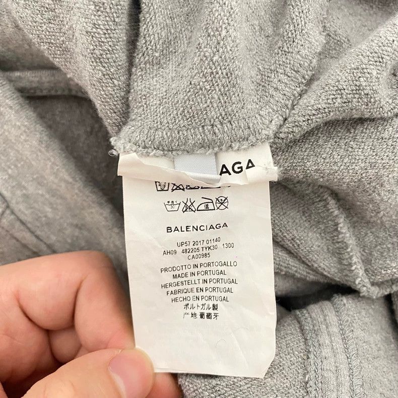 Balenciaga Balenciaga Small logo zip-up hoodie Size US XS / EU 42 / 0 - 4 Thumbnail