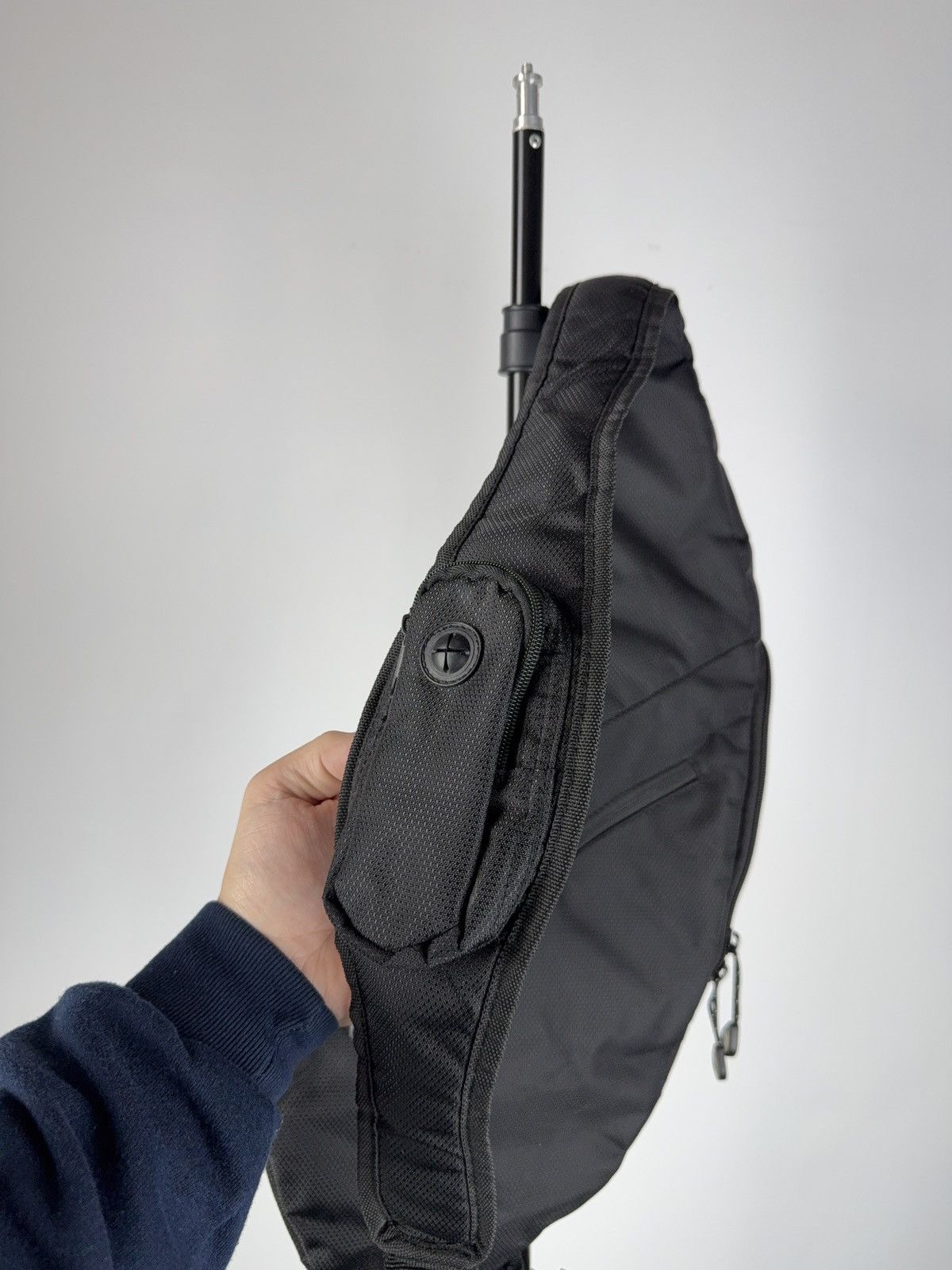 Ferrari × Formula 1 Vintage Ferrari Gear Sling Bag Black Logo Racing Style Size ONE SIZE - 4 Thumbnail