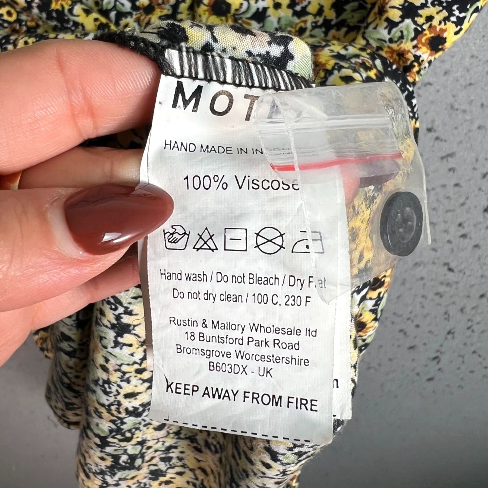 Vintage Motel Dress XS Yellow Floral Sunflower Print Short-Sleeve Mini Tie Back Womens Size XS / US 0-2 / IT 36-38 - 4 Thumbnail