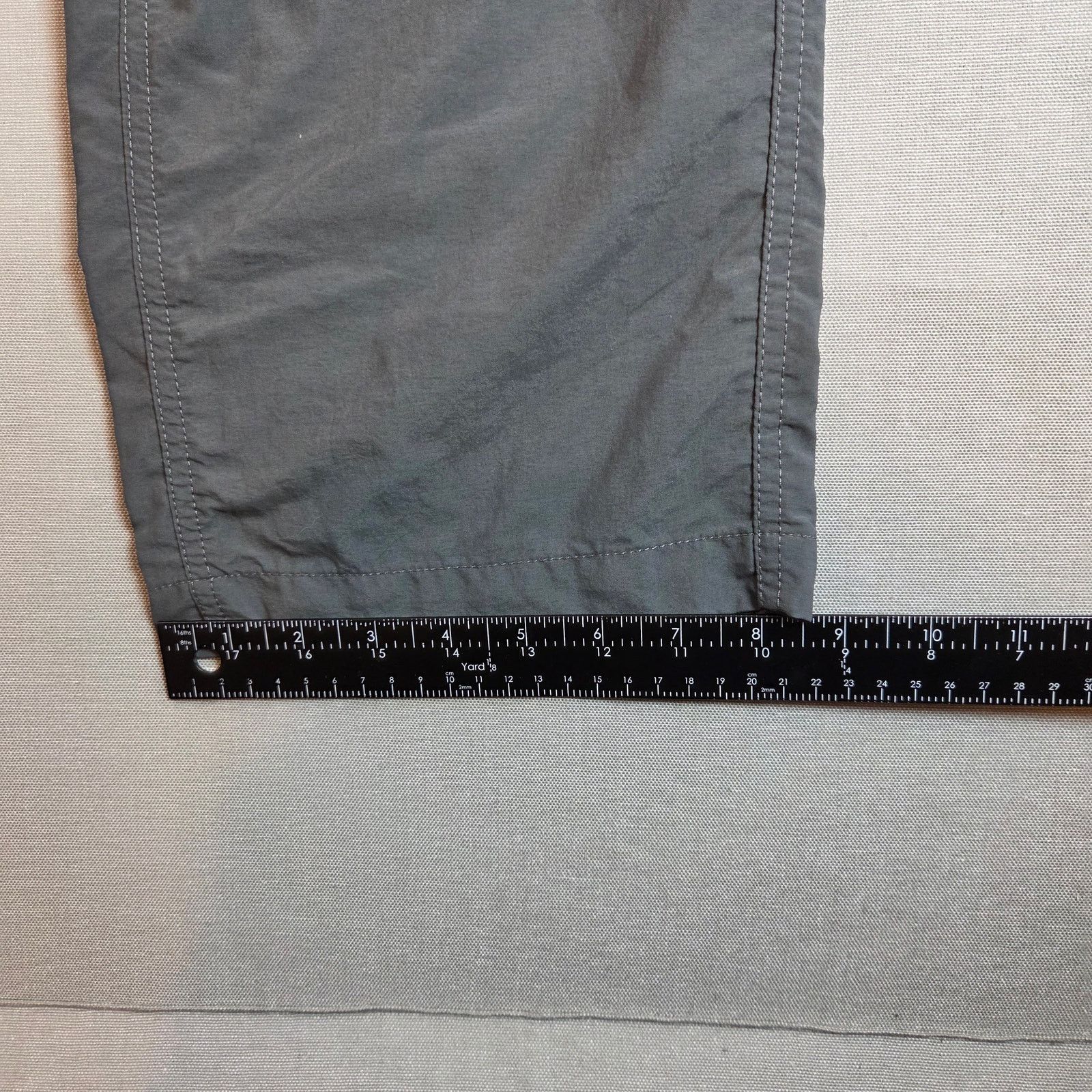 Columbia columbia omnishade nylon hiking pants mens 36x30 gray Size US 36 / EU 52 - 8 Thumbnail