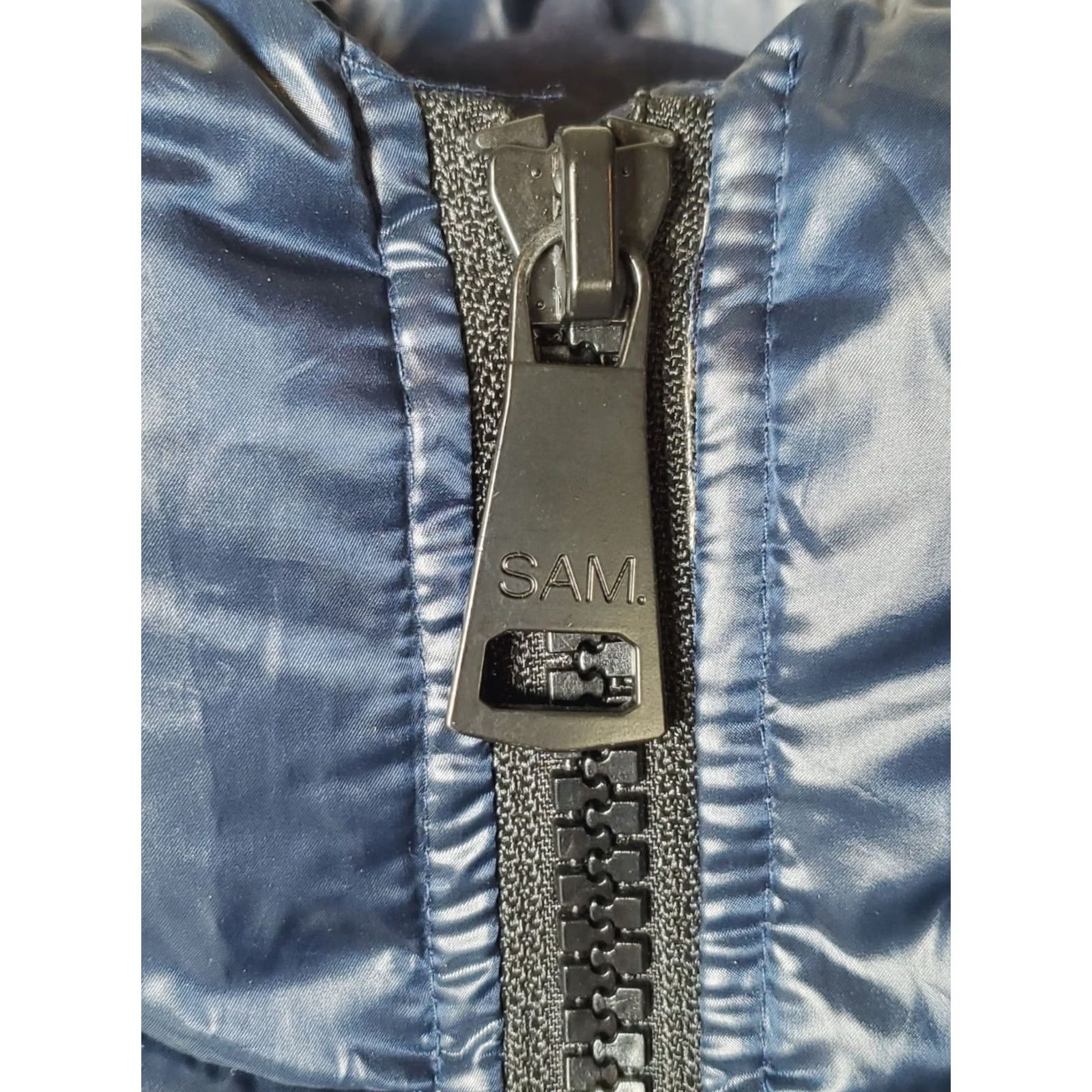 Vintage SAM. New York Freedom Vest Women's M Midnight Blue Goose Down Puffer Vest Slim Zip Pockets Wind-Resistant White Logo Size M / US 6-8 / IT 42-44 - 5 Thumbnail