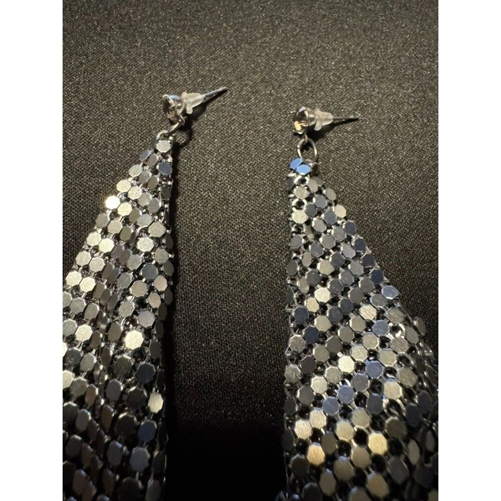 Other Silver Tone Mesh Post Sparkle Earrings 4in Length Size ONE SIZE - 3 Thumbnail