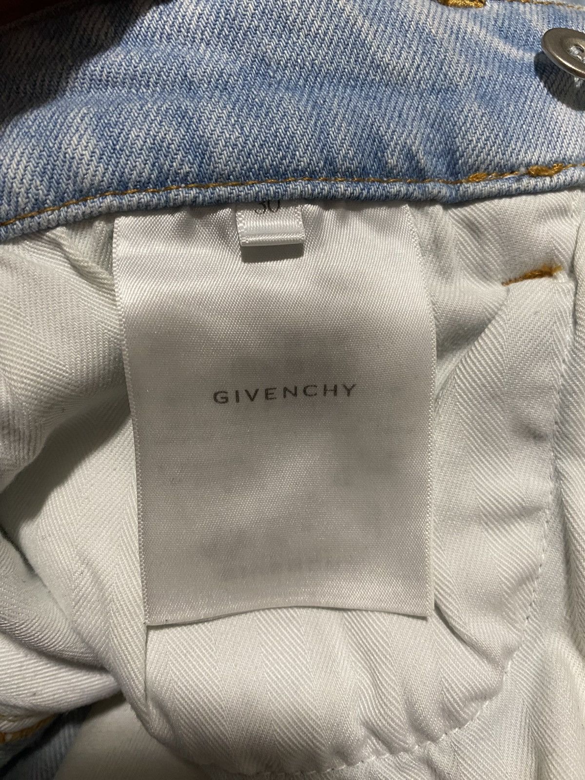 Givenchy Givenchy Wide Jeans Size US 30 / EU 46 - 11 Thumbnail