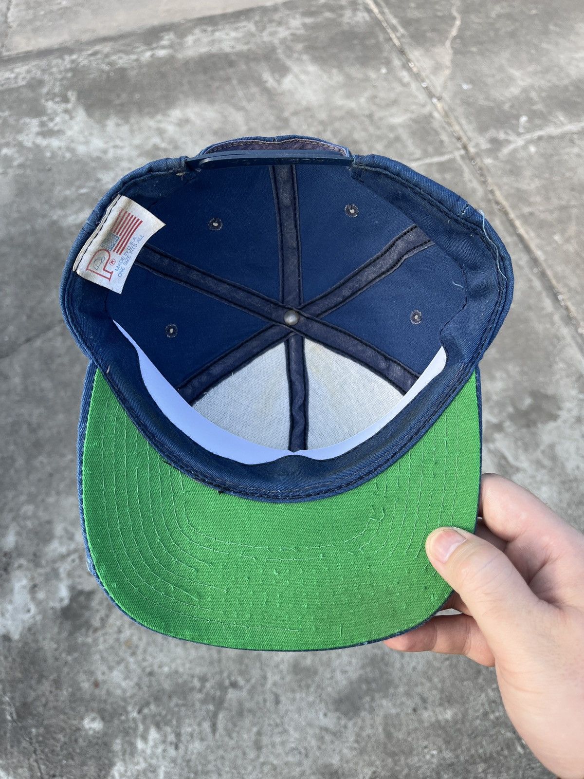 Sports Specialties Vintage 90’s Norte Dame Fighting Irish NCAA SnapBack Hat Size ONE SIZE - 2 Thumbnail