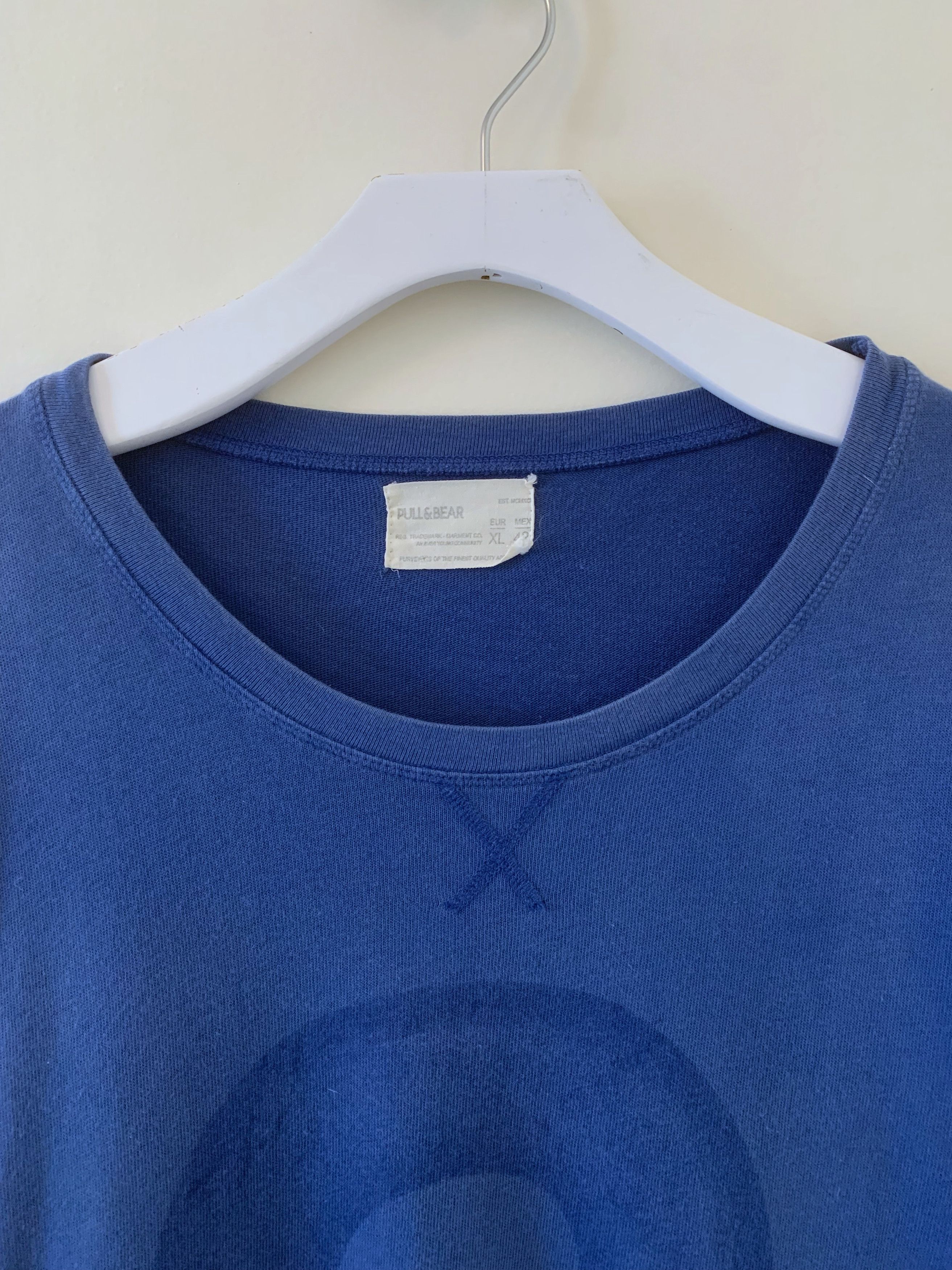 Pull & Bear Long-Sleeve T-Shirt Size US XL / EU 56 / 4 - 4 Thumbnail