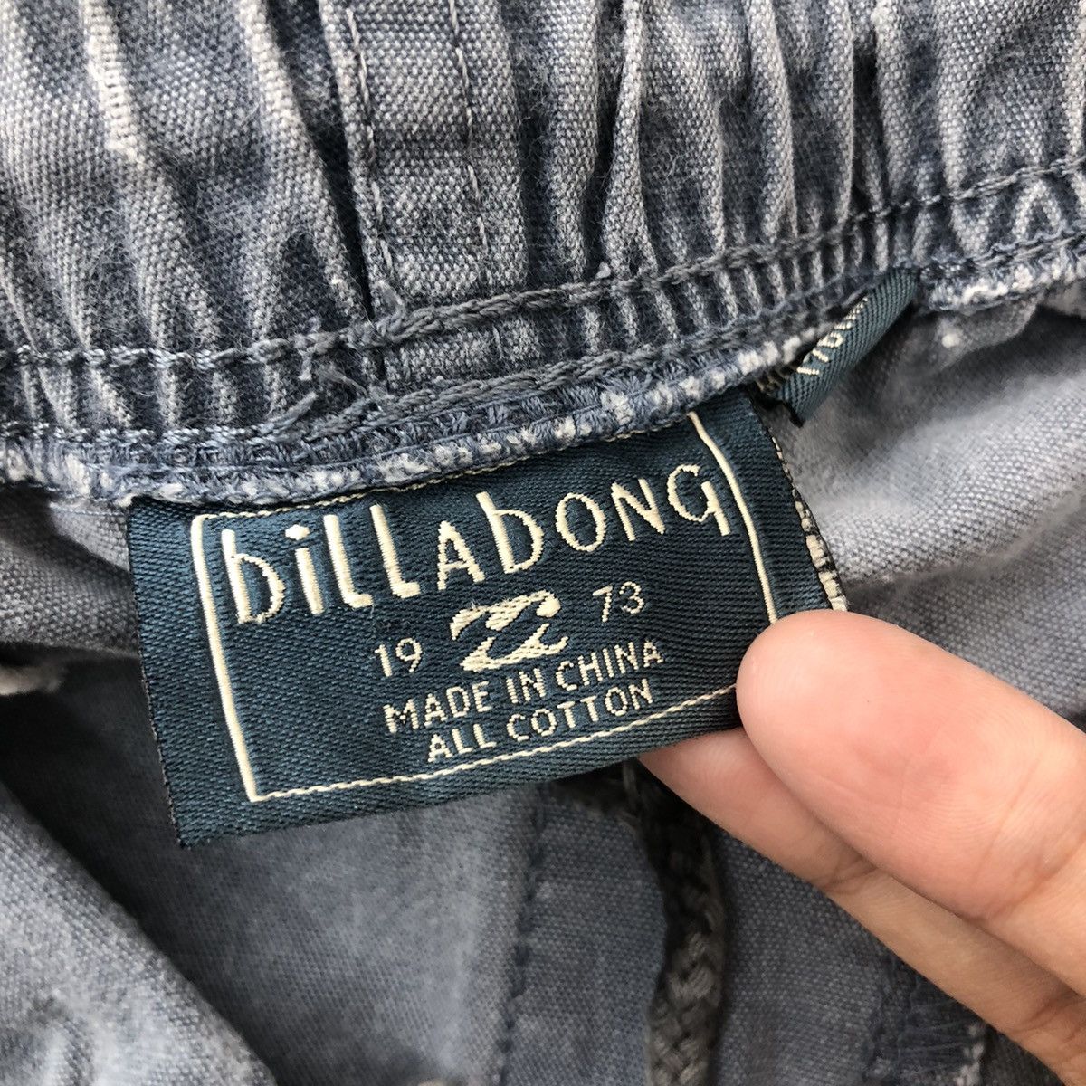 Billabong × Vintage Vintage BILLABONG Cargo Short Pants Surfing Style Size US 33 - 5 Thumbnail