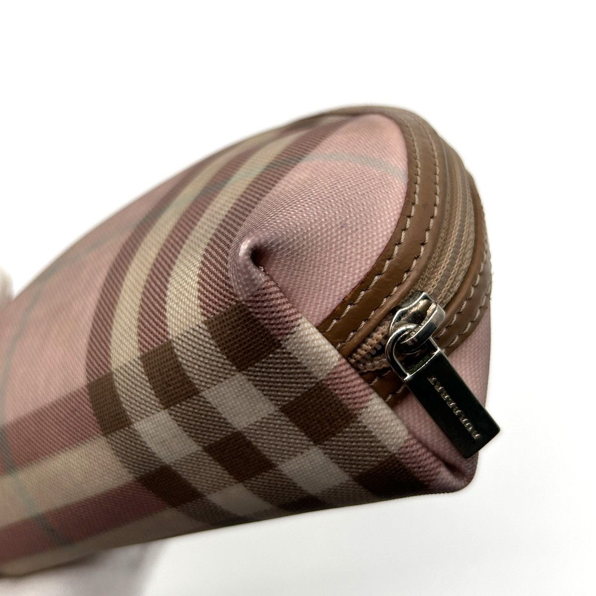 Burberry Vintage Reworked Pink Burberry Shoulder Bag Size ONE SIZE - 11 Thumbnail