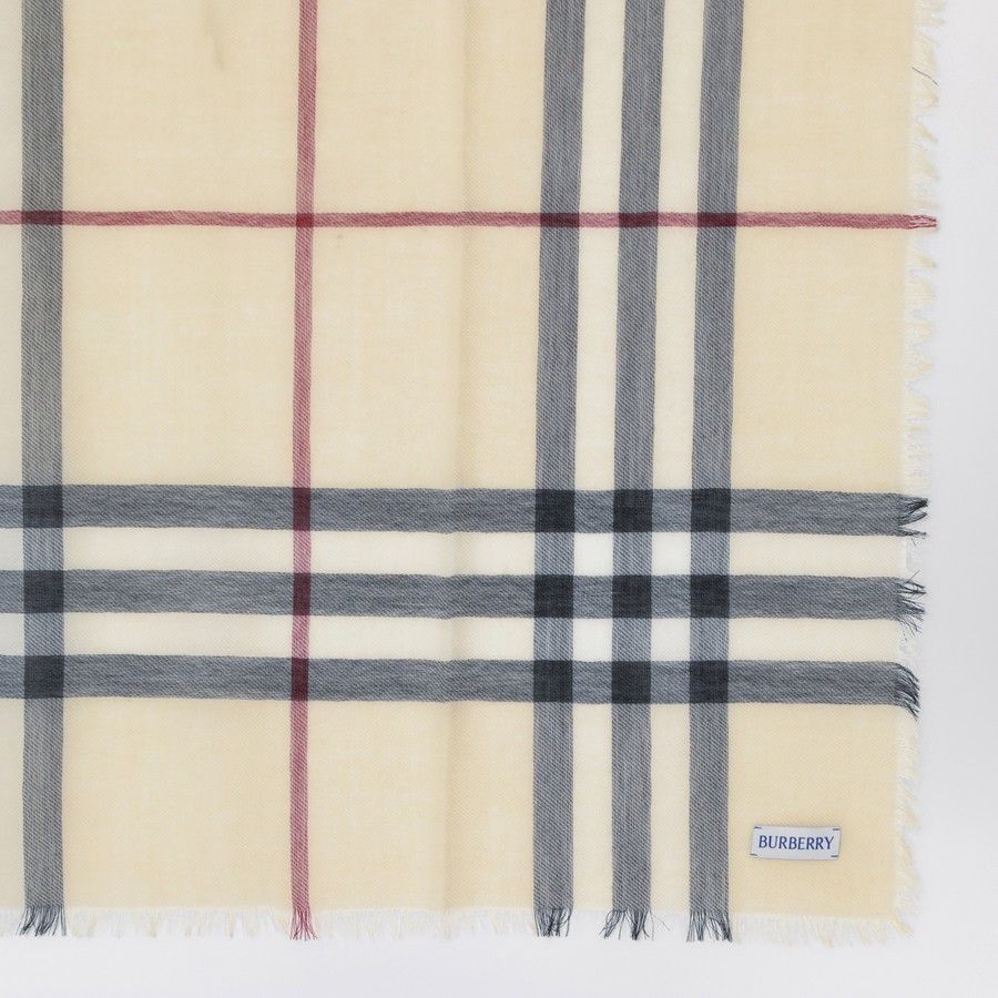 Burberry o1d2blof0125 Size: OS / Wool Scarf in Multicolor Size ONE SIZE - 3 Thumbnail