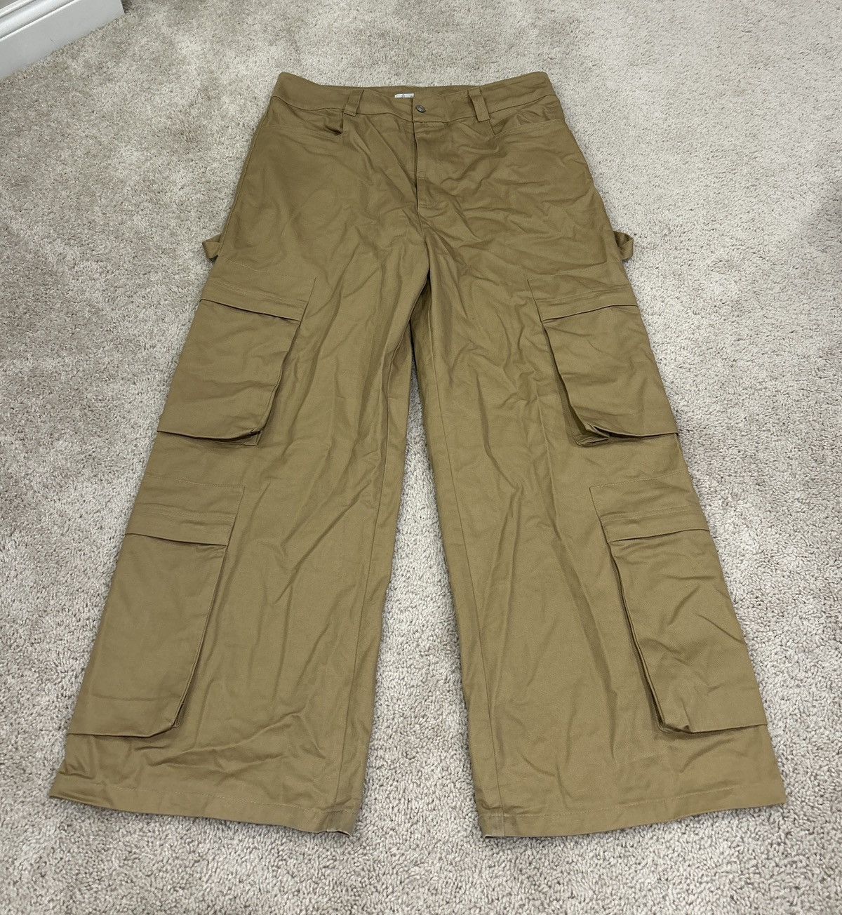 Other Baggy Y2K Style Hip Hop Beige Neutral Cargo Pants Streetwear Size US 36 / EU 52 - 1 Thumbnail
