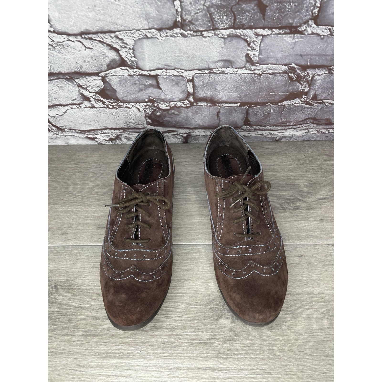 Born Born BOC Suzette Wingtips Shoes Brown Suede Blue Stitching O Size US 8.5 / IT 38.5 - 11 Thumbnail