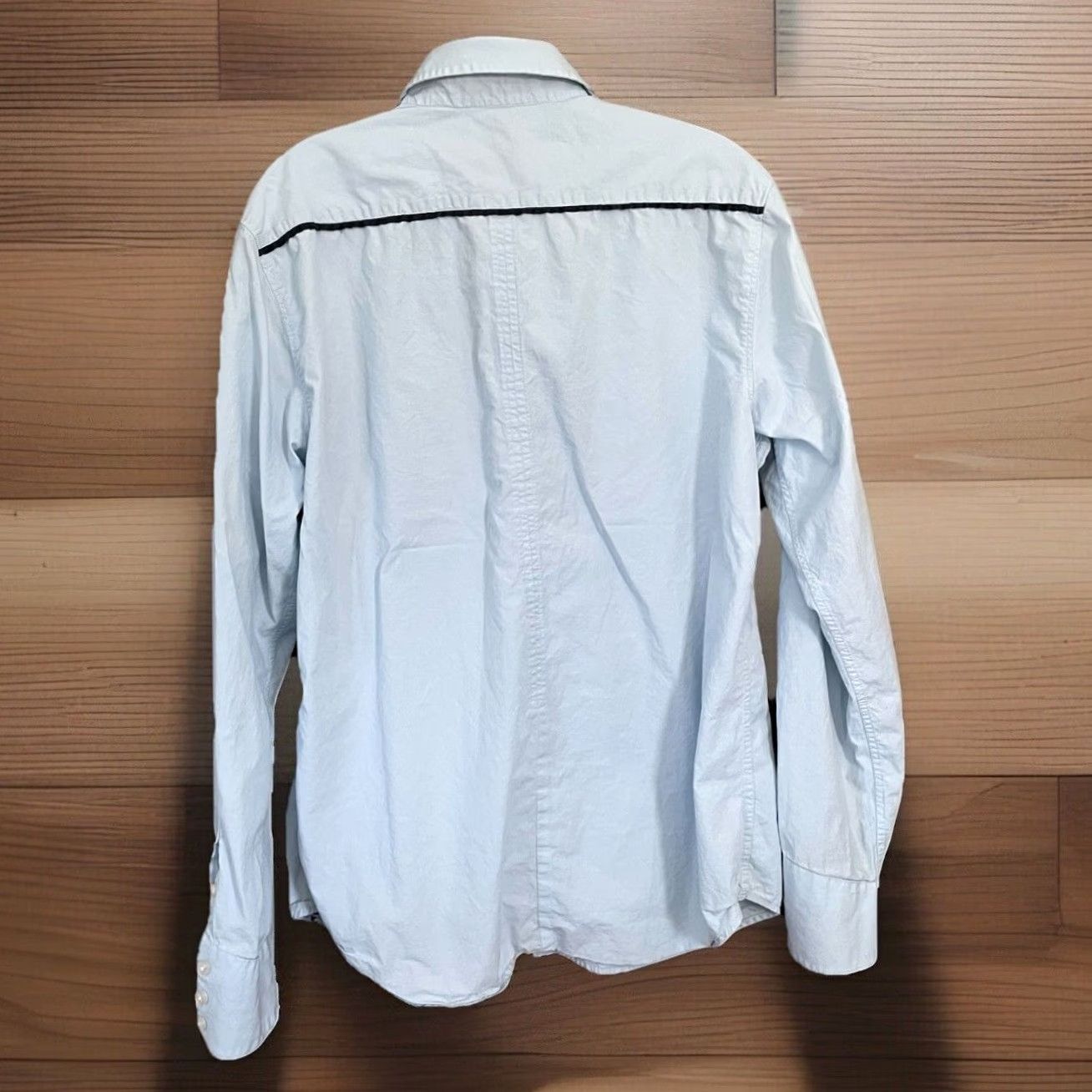 Guess VINTAGE Guess Jeans Button-Up Shirt Men Long Sleeve Blue Cotton Graphic Western Size US L / EU 52-54 / 3 - 3 Thumbnail